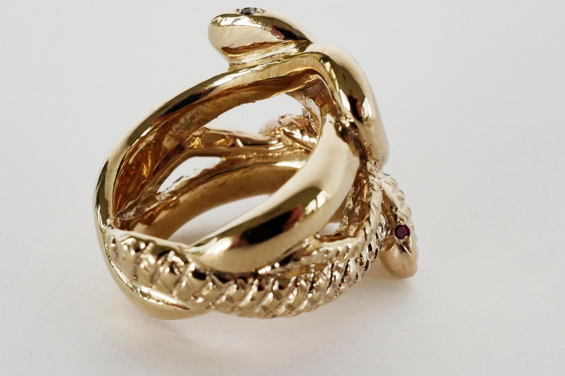 Blauer Saphir Weißer Diamant Schlangenring Rubin viktorianischer Stil Doppelkopf Bronze im Angebot 5
