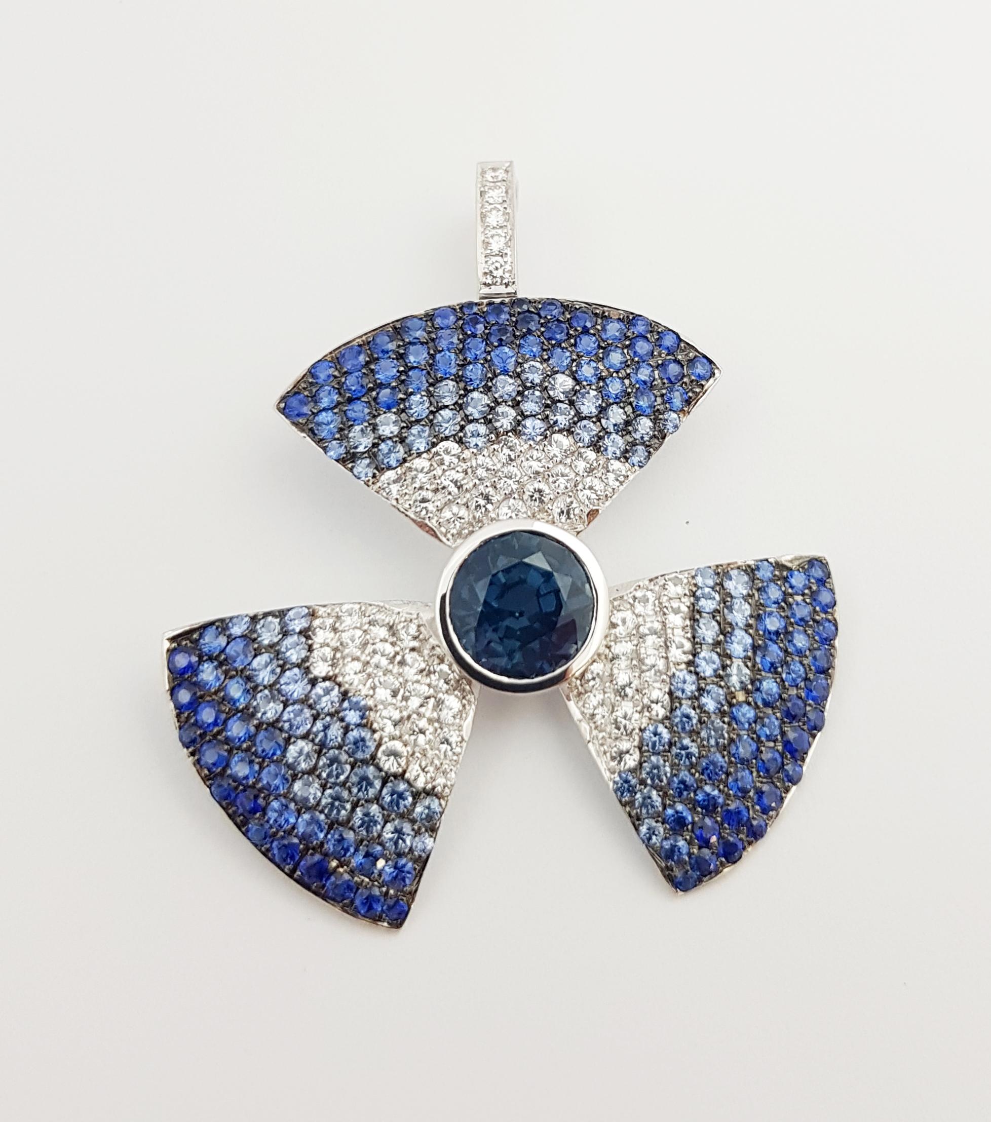 Round Cut Blue Sapphire, White Sapphire and Diamond Pendant 18 Karat White Gold Settings For Sale