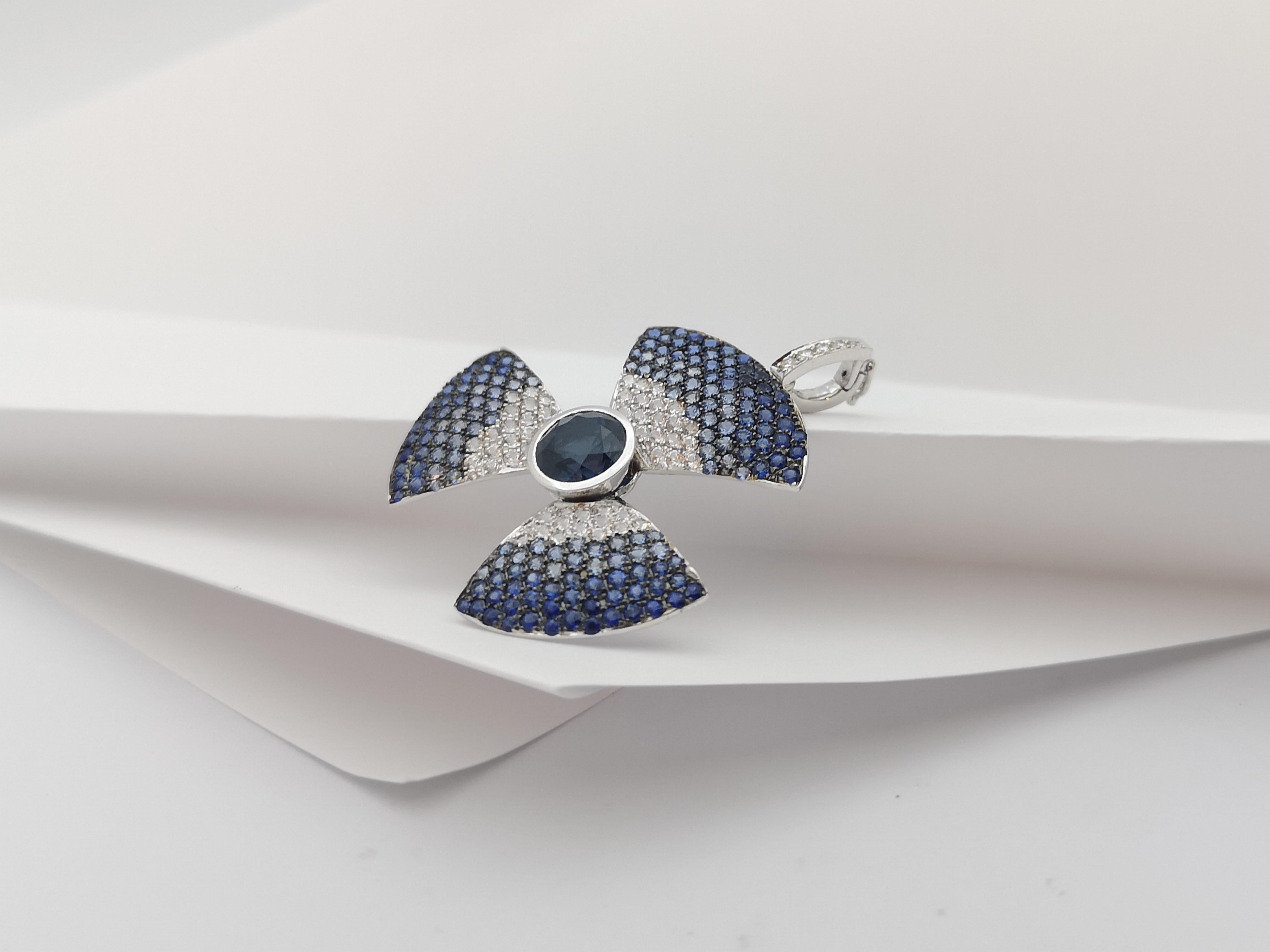 Blue Sapphire, White Sapphire and Diamond Pendant 18 Karat White Gold Settings For Sale 3