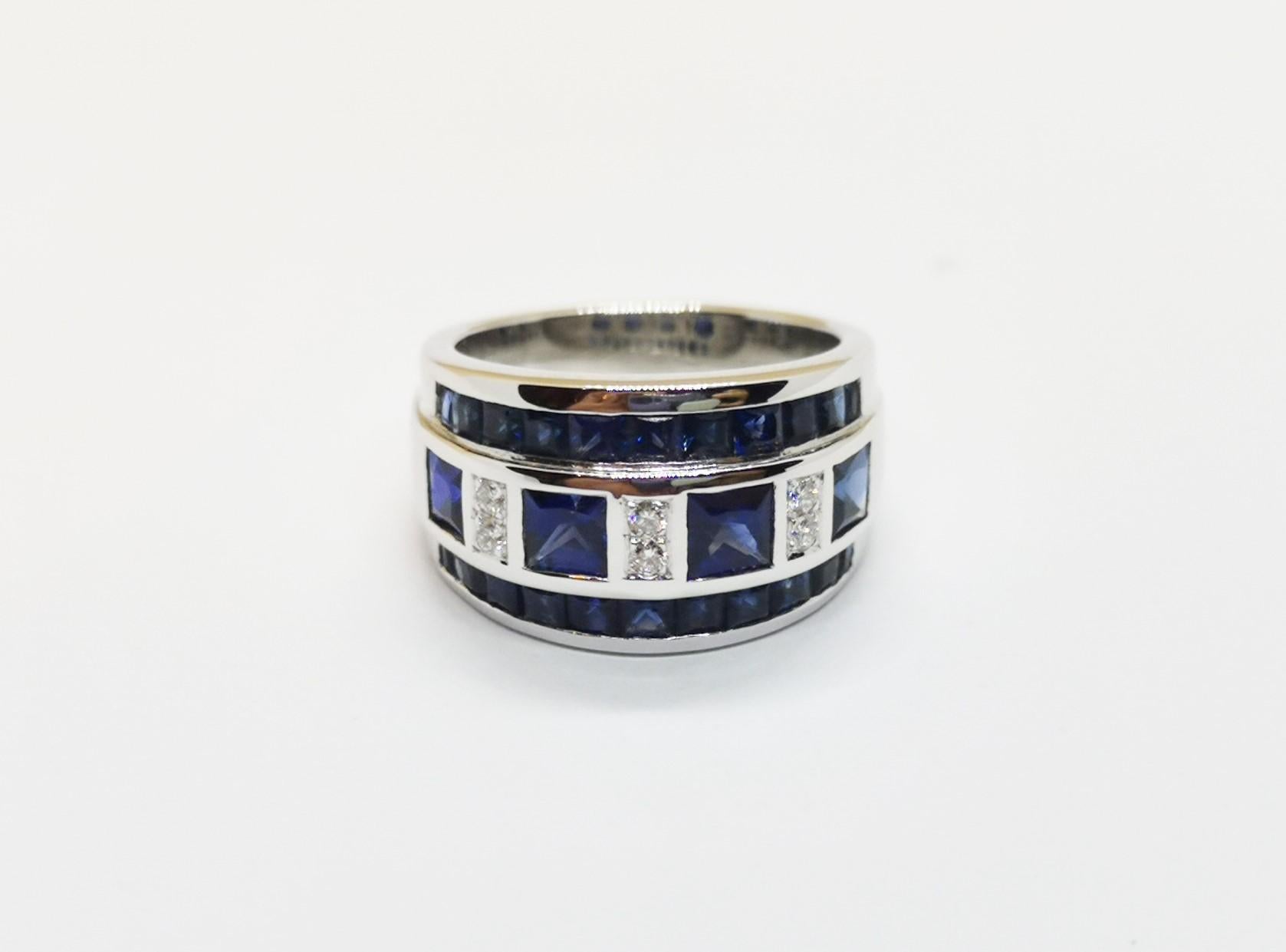 Blue Sapphire 2.89 carats with Diamond 0.10 carat Ring set in 18 Karat White Gold Settings

Width: 2.0 cm
Length: 1.1 cm 
Ring Size: 54

