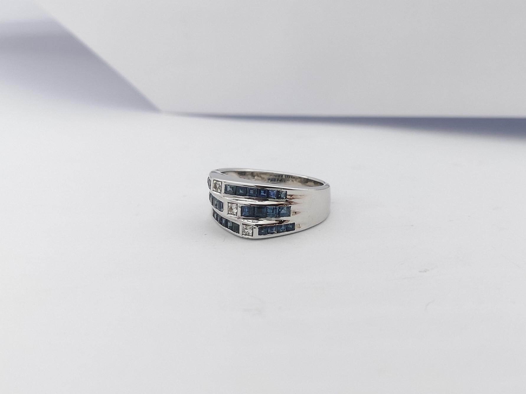 Blue Sapphire with Cubic Zirconia Ring set in Silver Settings For Sale 4