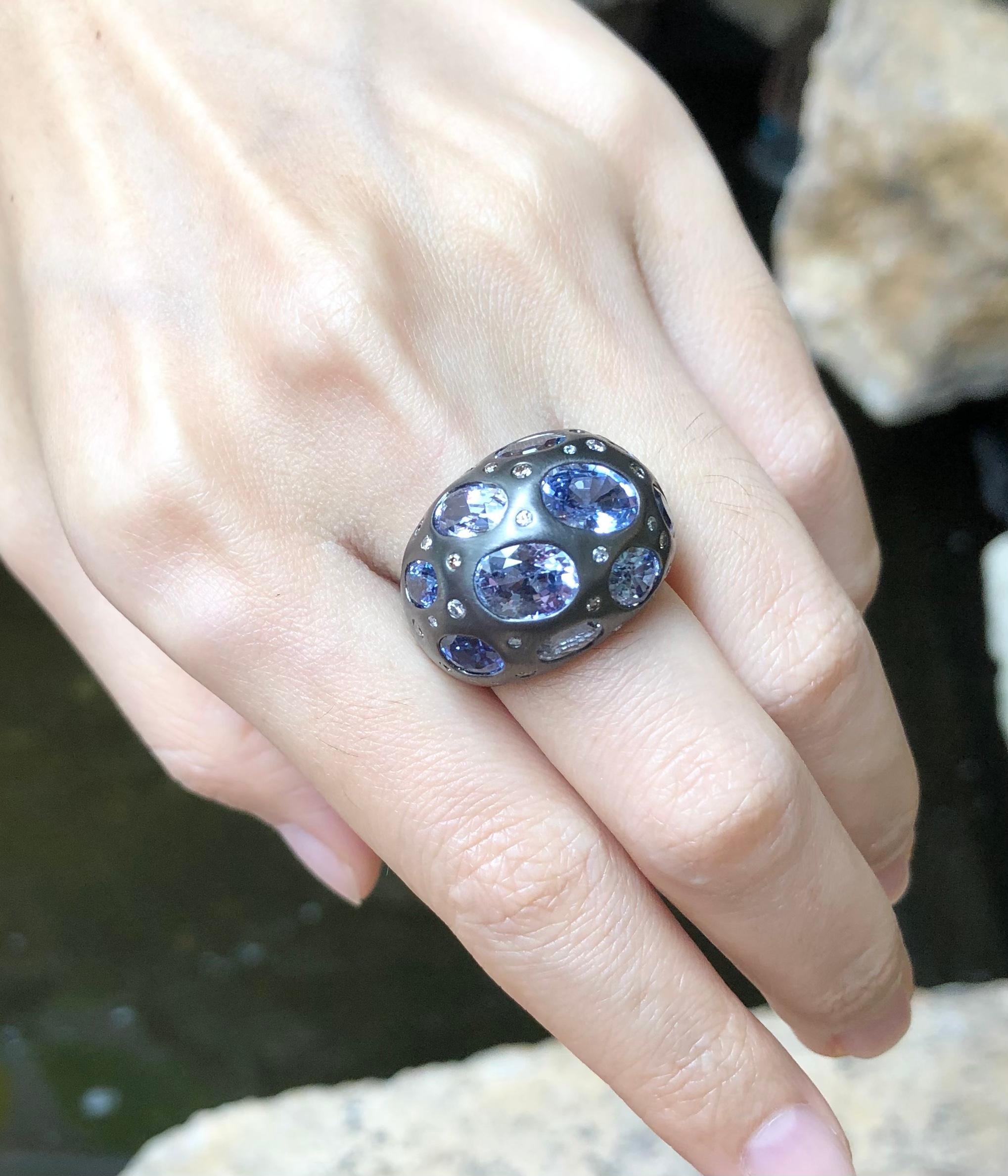 Blue Sapphire with Diamond and Brown Diamond Ring Set in 18 Karat White Gold  For Sale 2