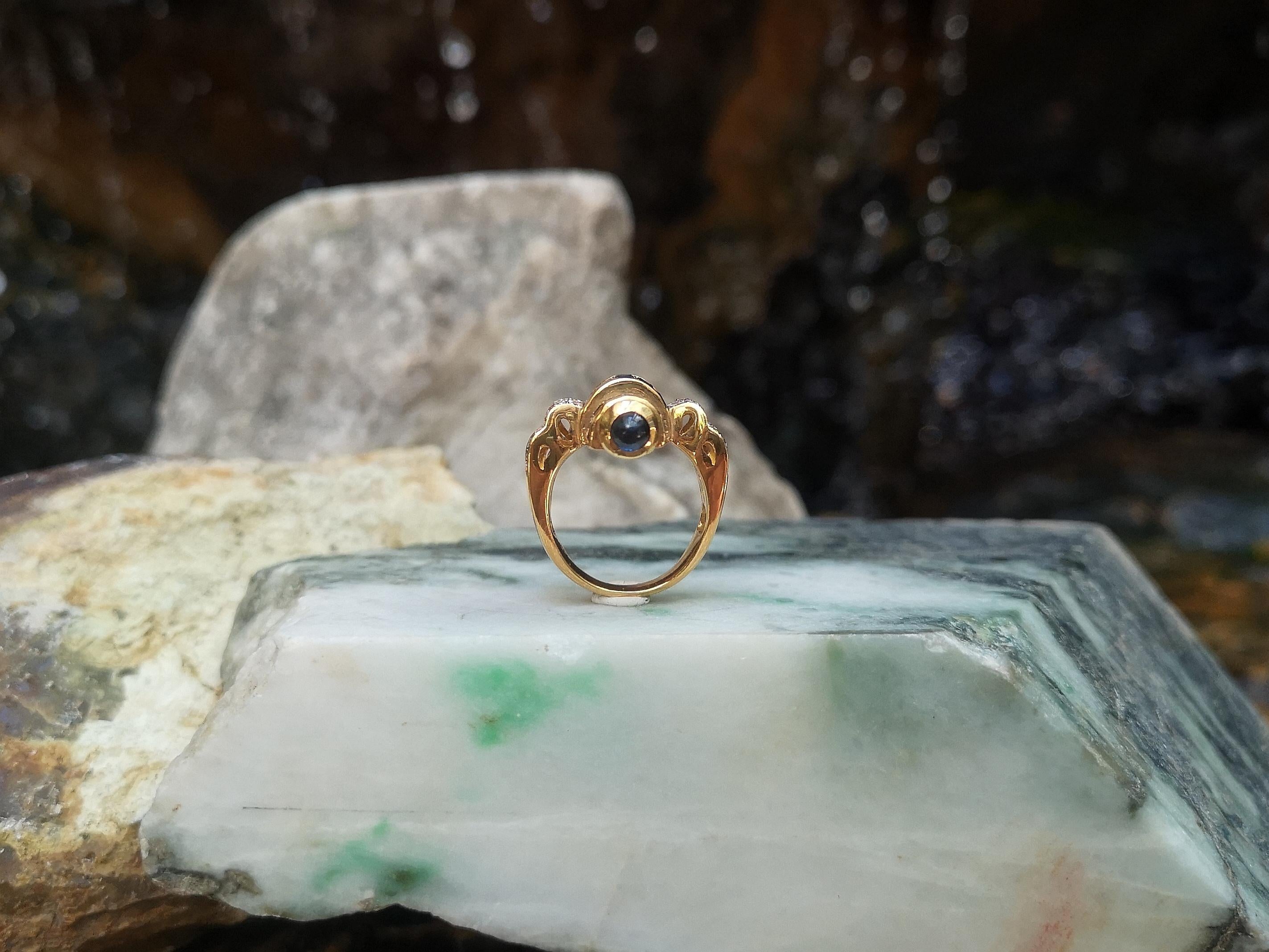Ring mit blauem Blauem Saphir mit Diamant und blauem Saphir im Cabochon-Schliff aus 18 Karat Gold im Angebot 6