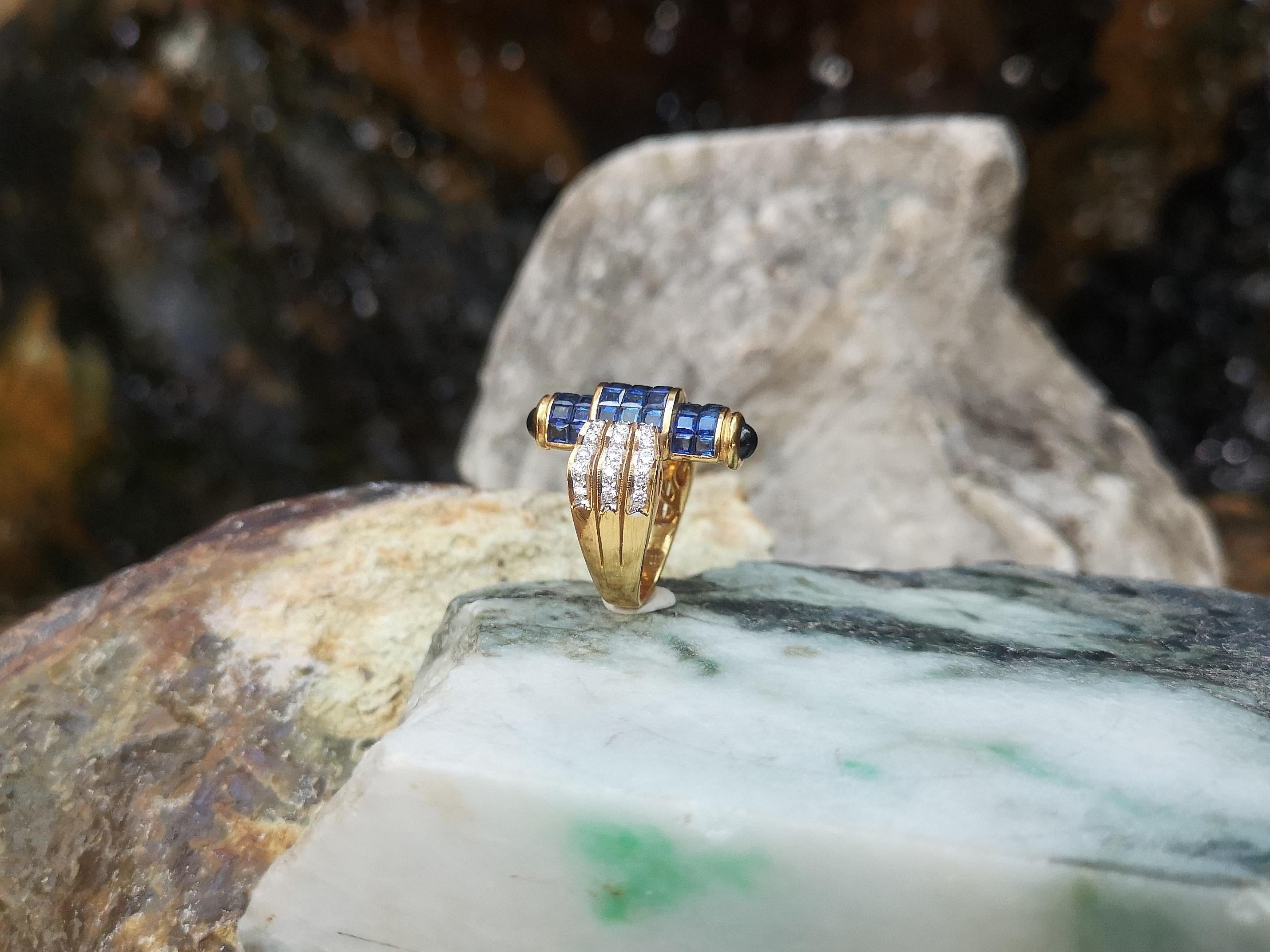 Blue Sapphire with Diamond and Cabochon Blue Sapphire Ring Set in 18 Karat Gold For Sale 8