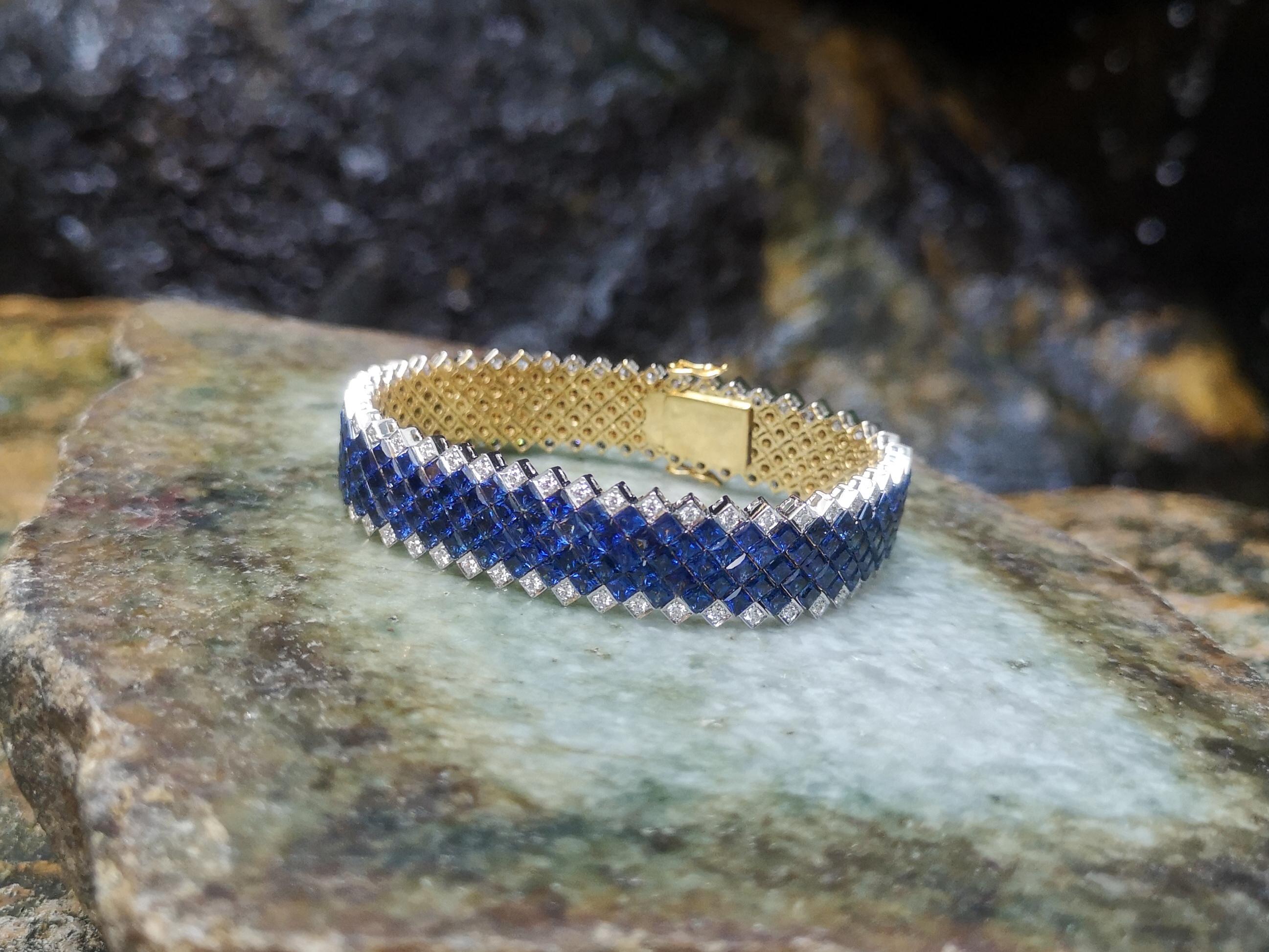 Blue Sapphire with Diamond Bracelet Set in 18 Karat Gold Settings For Sale 2