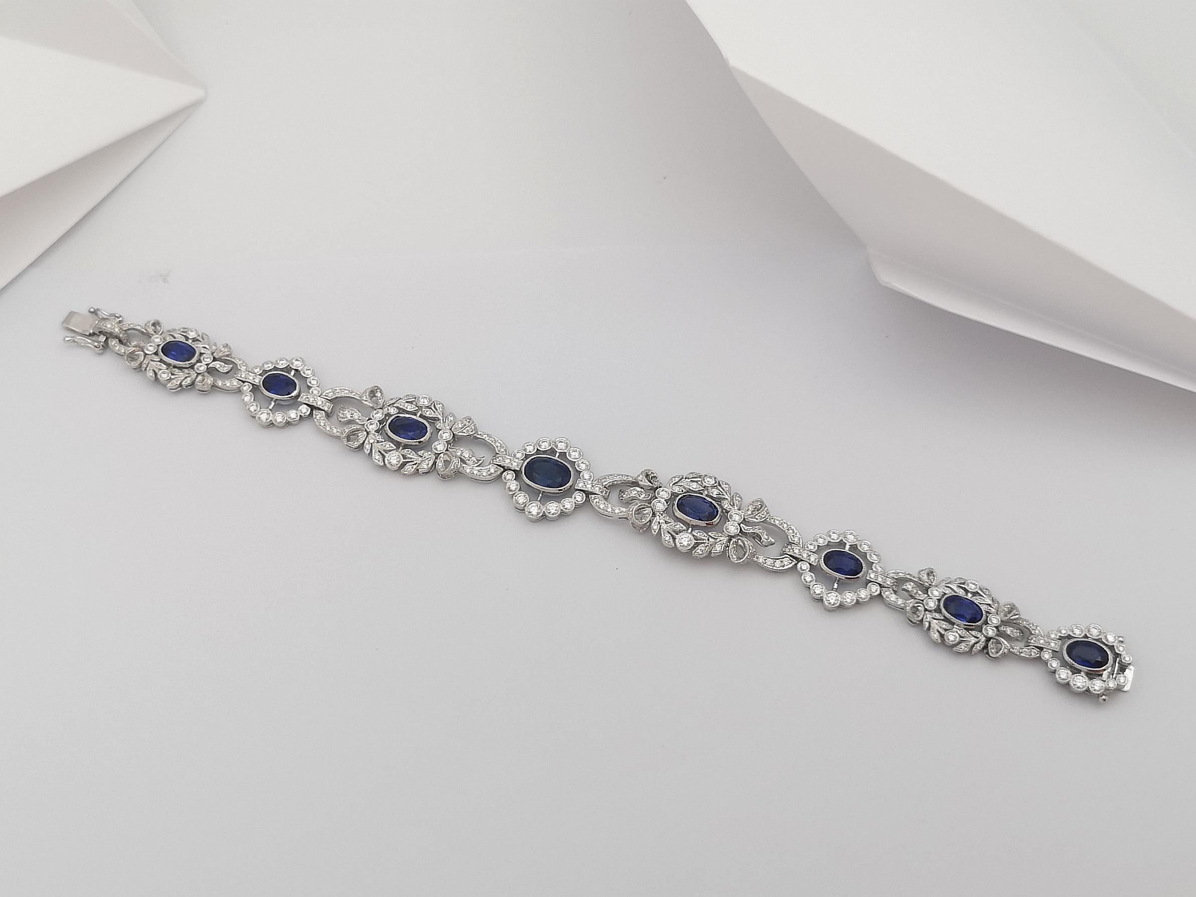  Blue Sapphire with Diamond Bracelet set in 18 Karat White Gold Settings For Sale 1
