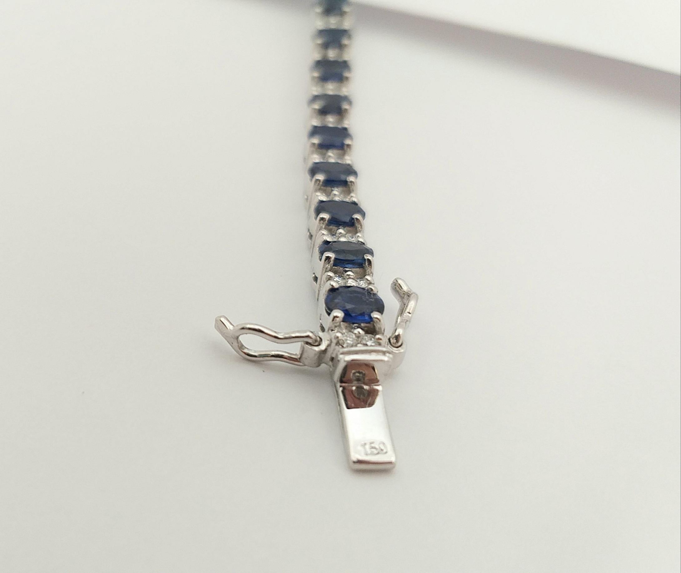 Blue Sapphire with Diamond Bracelet set in 18 Karat White Gold Settings For Sale 5
