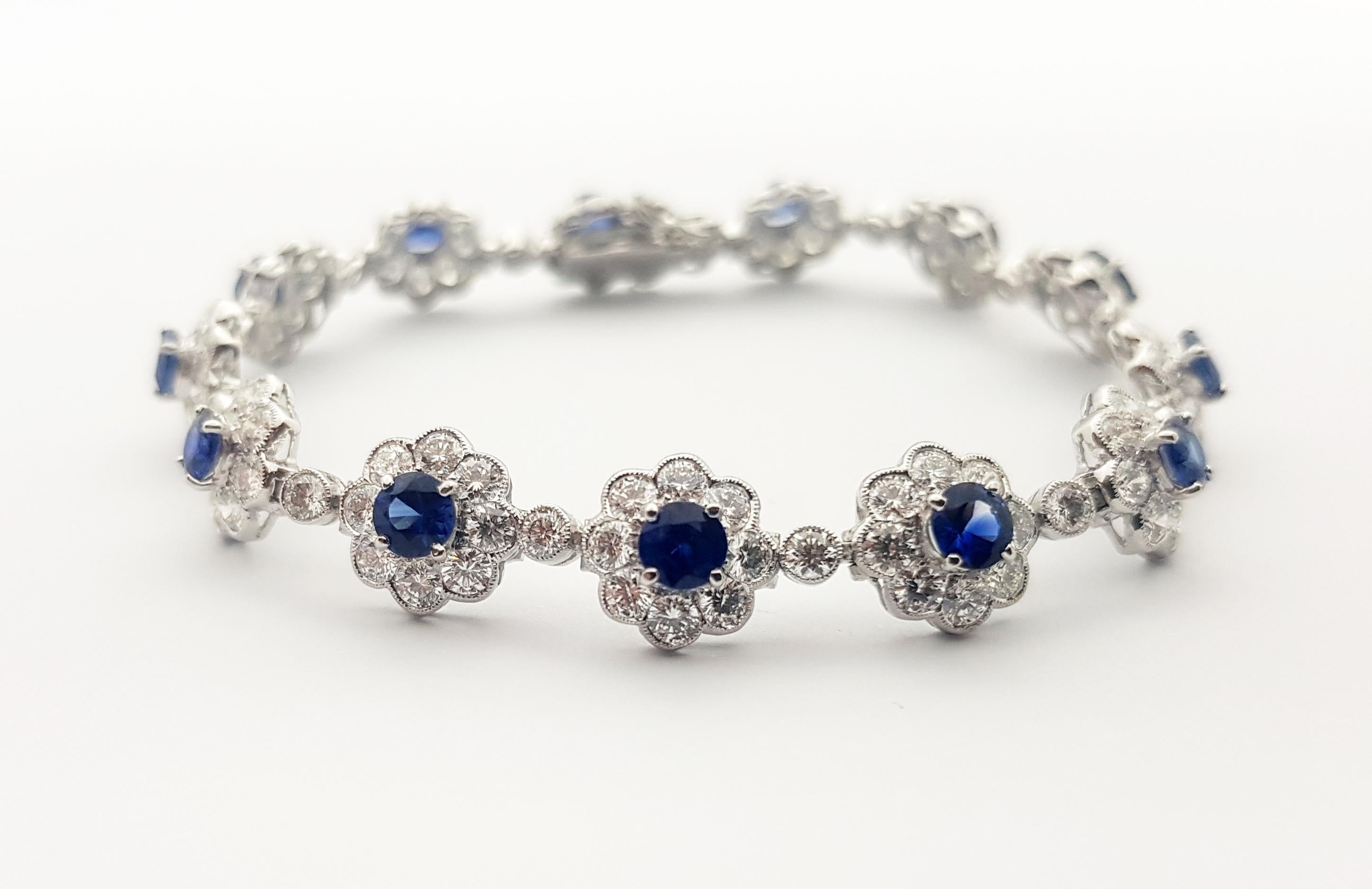 Blue Sapphire with Diamond Bracelet Set in 18 Karat White Gold Settings For Sale 3