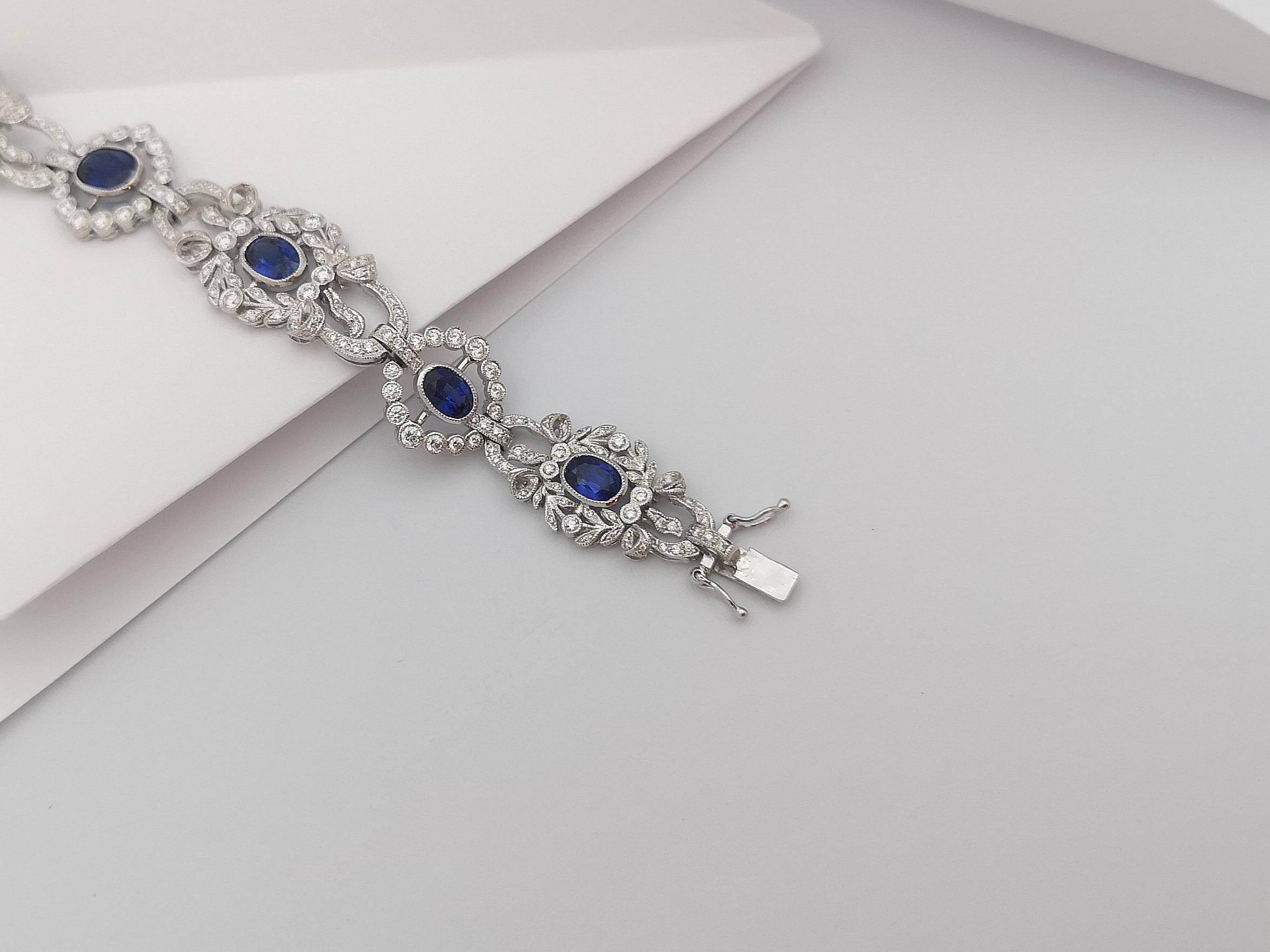  Blue Sapphire with Diamond Bracelet set in 18 Karat White Gold Settings For Sale 4