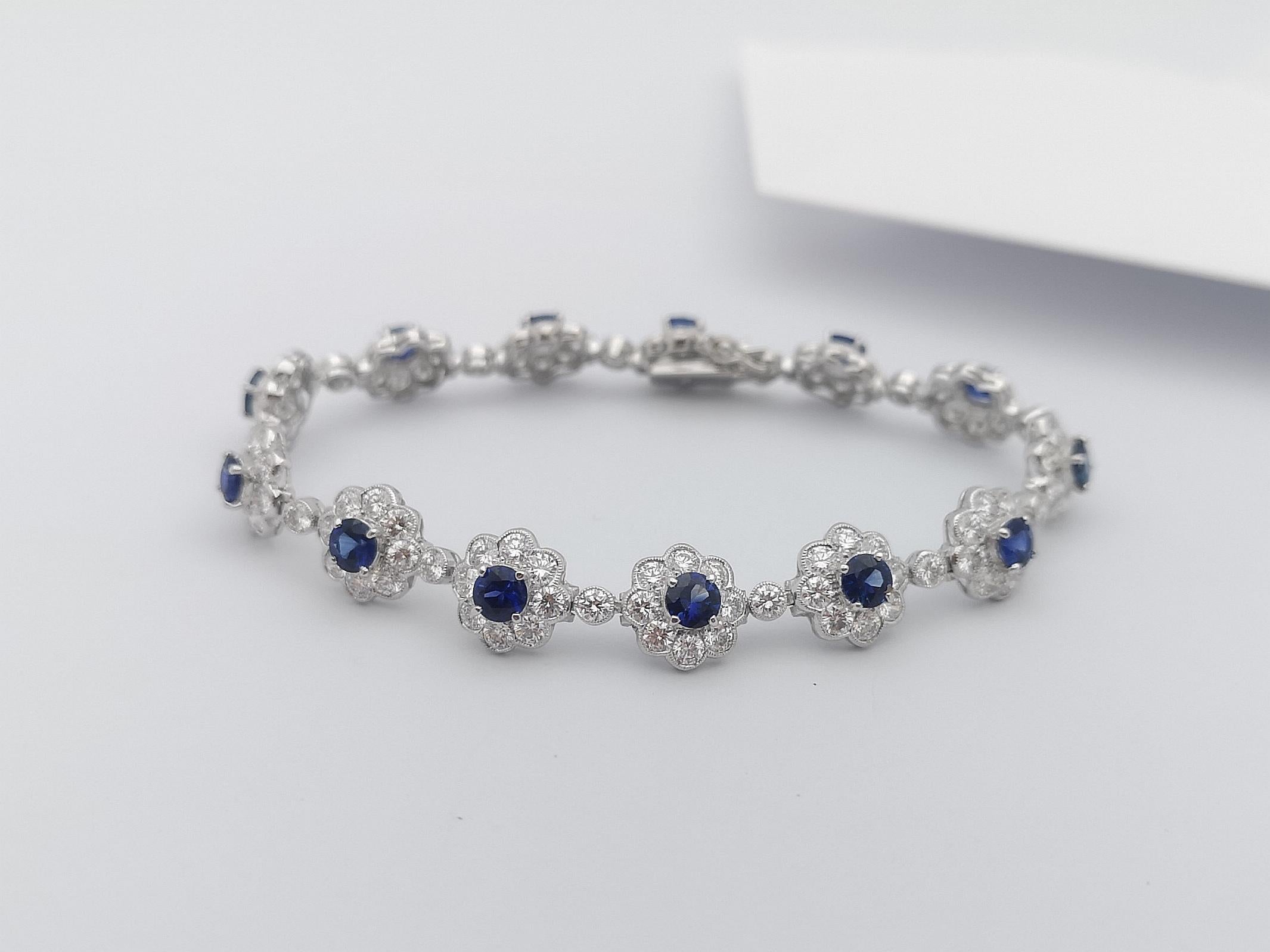 Blue Sapphire with Diamond Bracelet Set in 18 Karat White Gold Settings For Sale 4