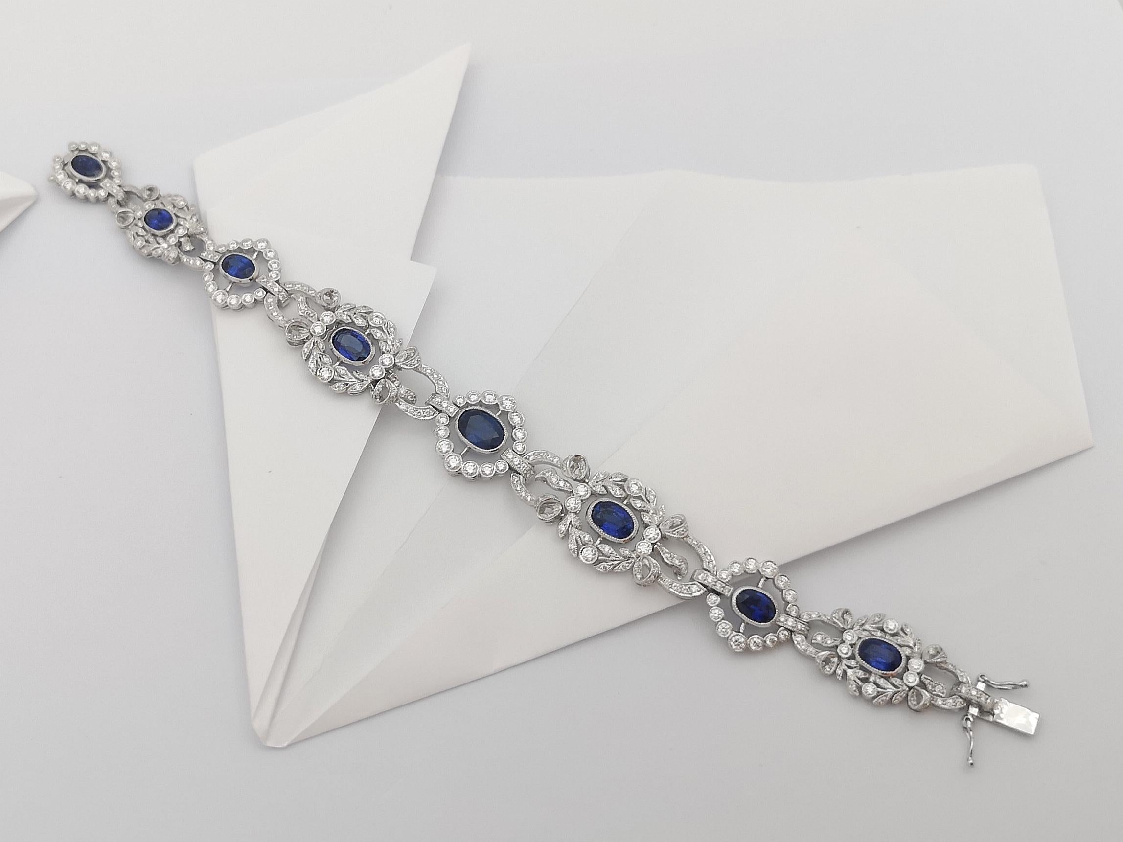  Blue Sapphire with Diamond Bracelet set in 18 Karat White Gold Settings For Sale 6