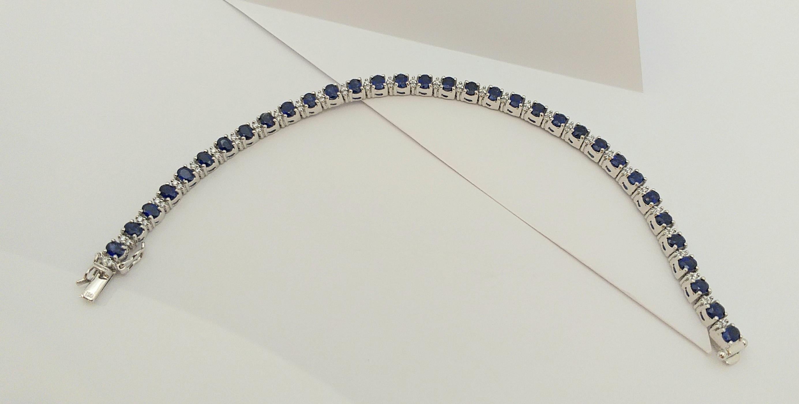 Blue Sapphire with Diamond Bracelet set in 18 Karat White Gold Settings For Sale 1