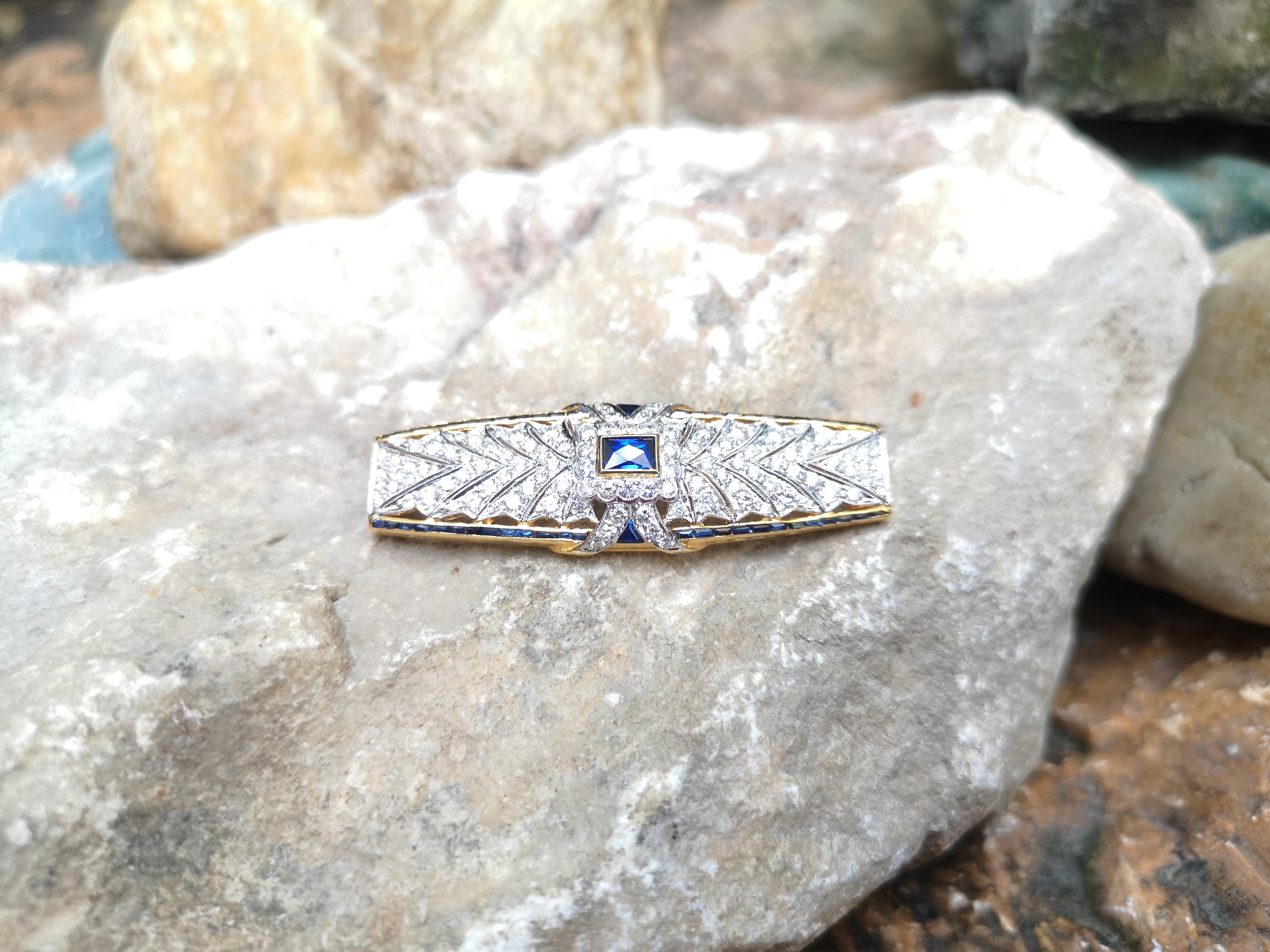Art Deco Blue Sapphire with Diamond Brooch Set in 18 Karat Gold Settings For Sale