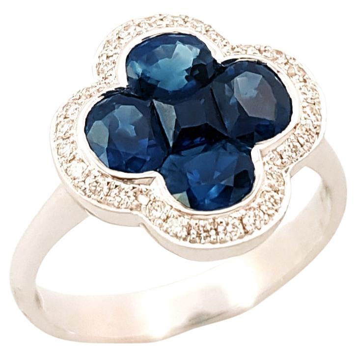 Blue Sapphire with Diamond Clover Ring set in 18K White Gold Settings For Sale