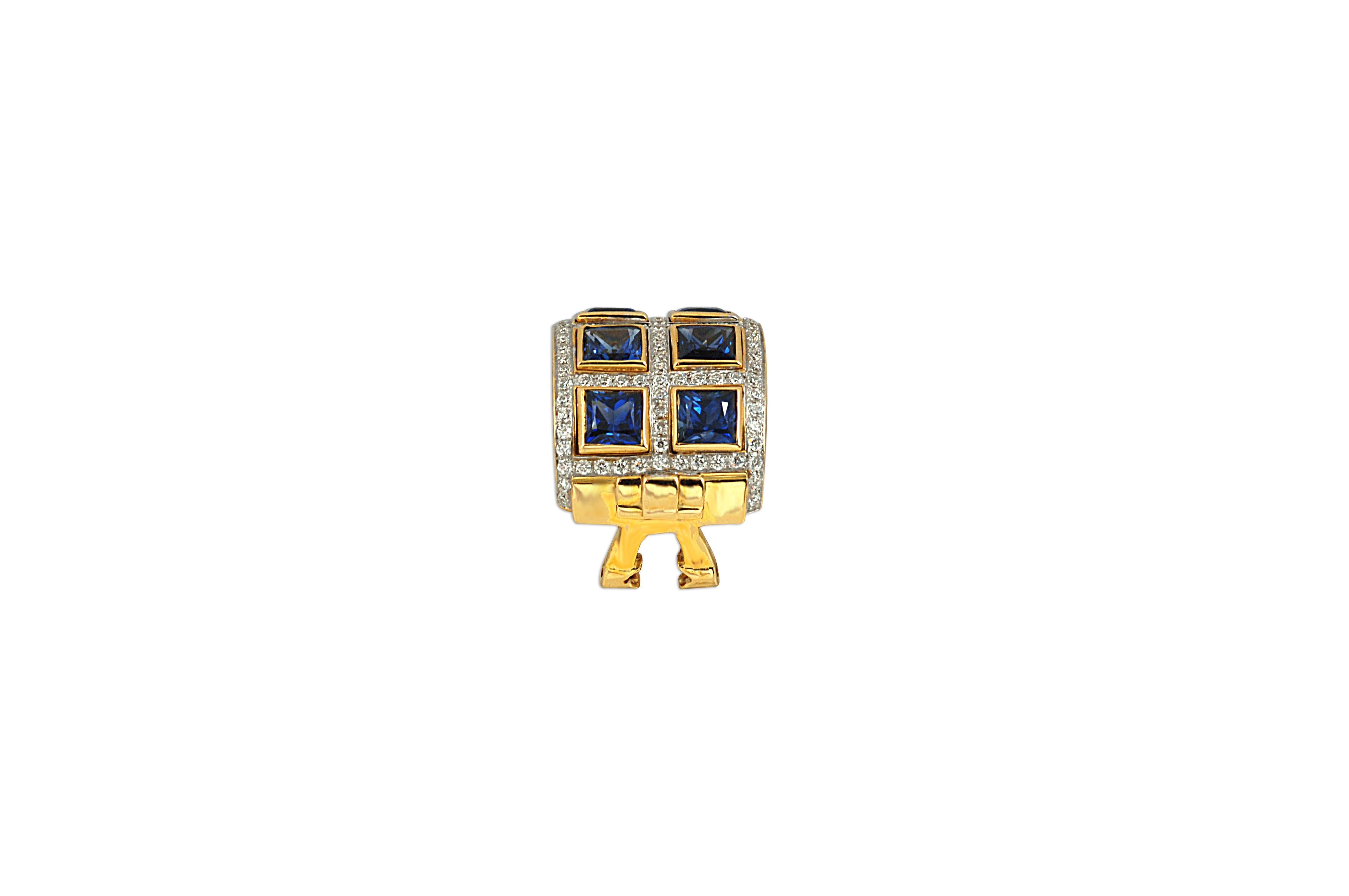 Blue Sapphire 5.90 carats with Diamond 1.33 carats Earrings in 18 Karat Gold Settings 


Width: 1.5 cm
Length: 1.8 cm


