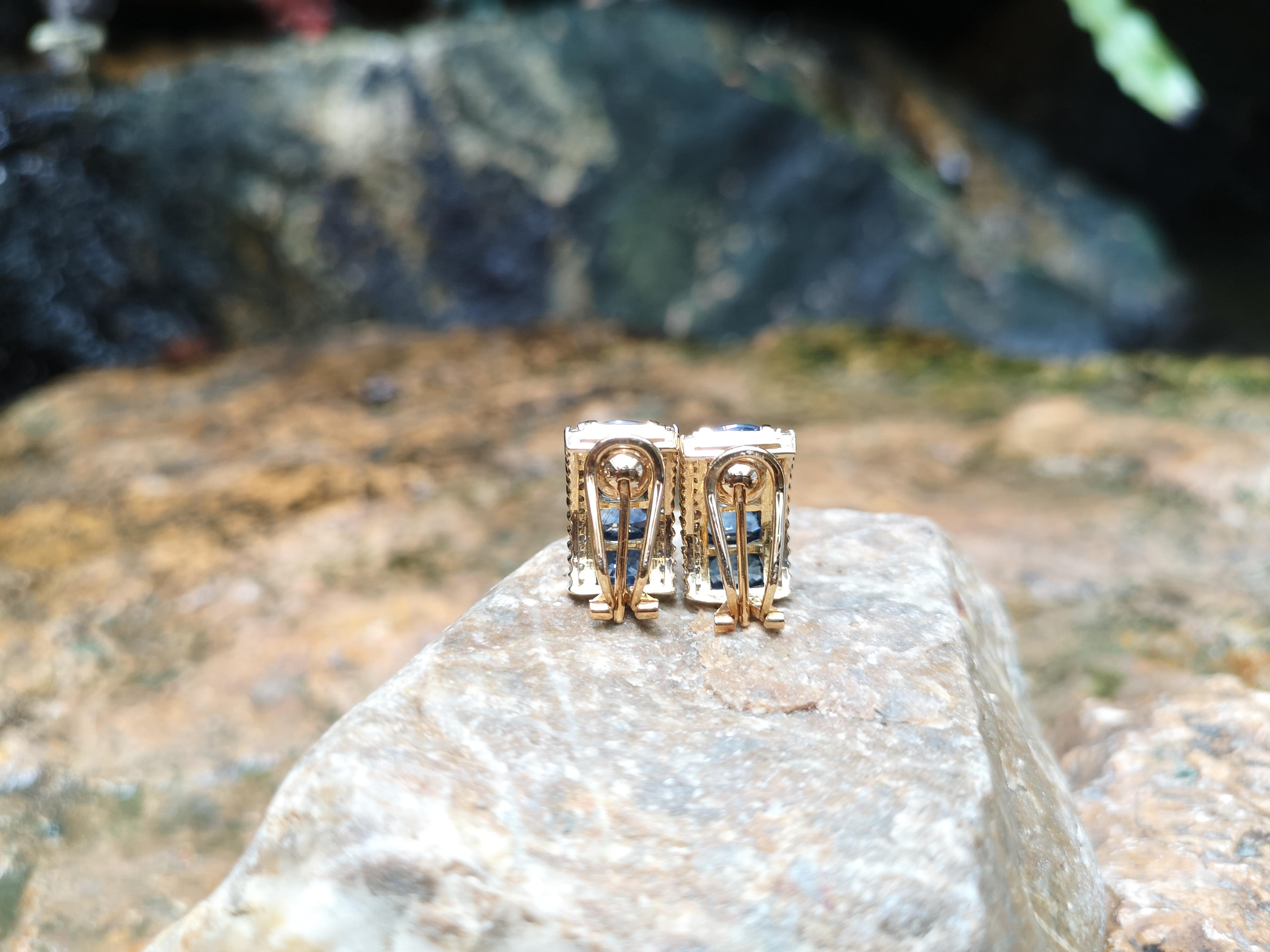 Orecchini con zaffiro blu e diamante con montatura in oro 18 carati in vendita 1