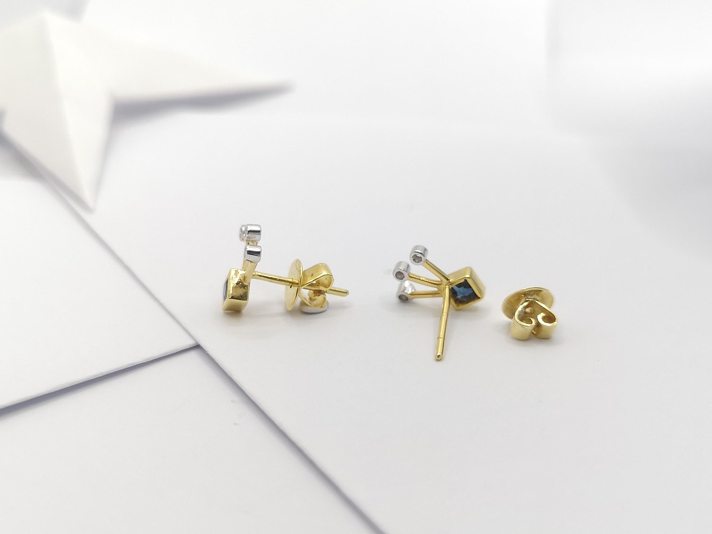 Boucles d'oreilles en or 18 carats serties de saphirs bleus et de diamants Pour femmes en vente