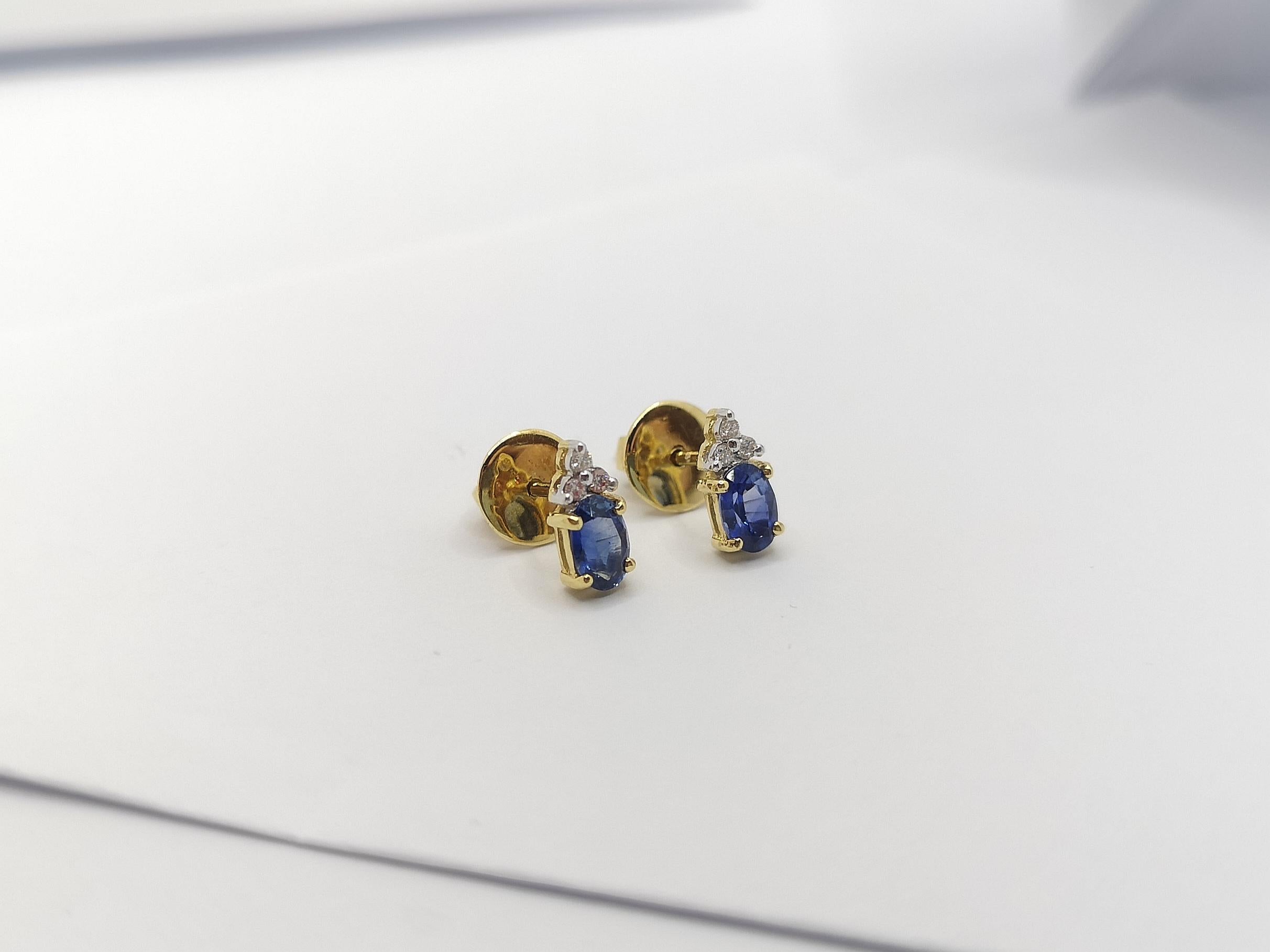 Orecchini con zaffiro blu e diamante con montatura in oro 18 carati in vendita 1