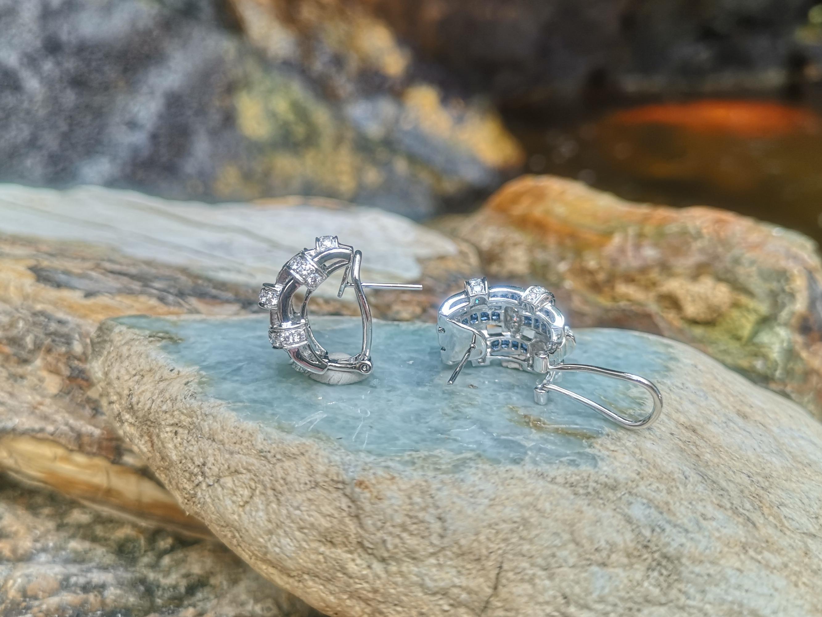Orecchini con zaffiro blu e diamante con montatura in oro bianco 18 carati In condizioni Nuovo in vendita a Bangkok, TH