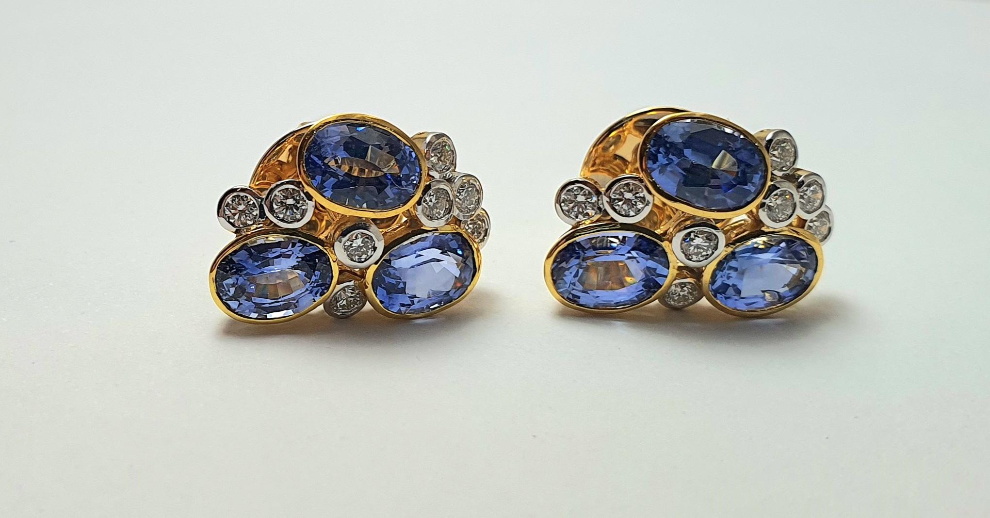 Taglio ovale Orecchini con zaffiro blu e diamanti con montatura in oro 18K in vendita