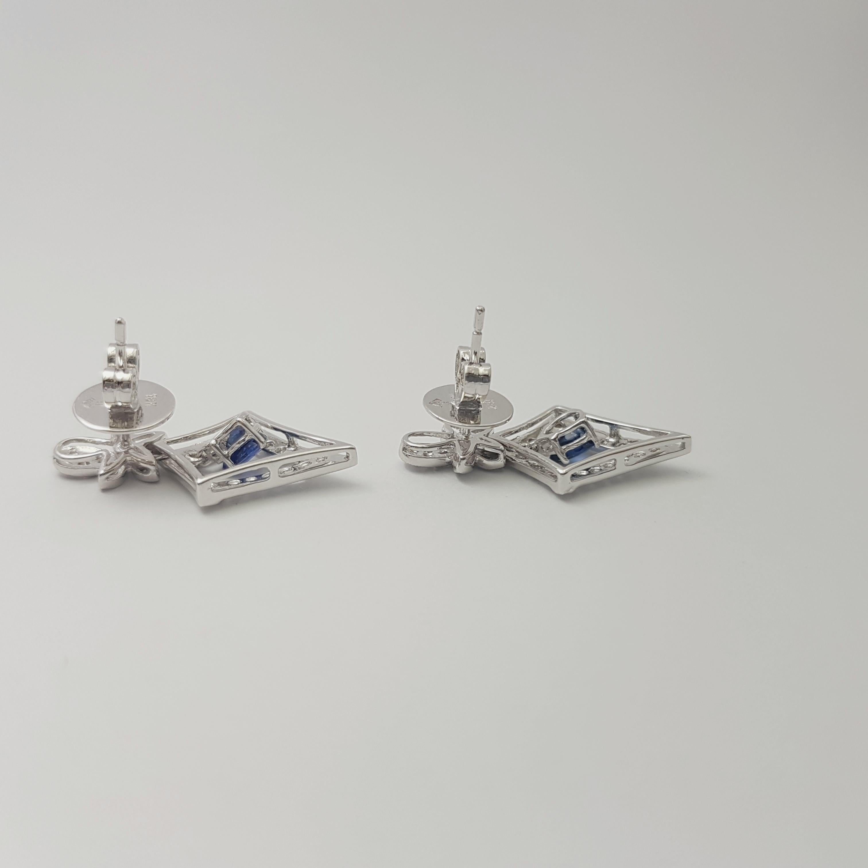 Blauer Saphir und Diamant-Ohrringe in 18 Karat Weißgold gefasst im Angebot 5