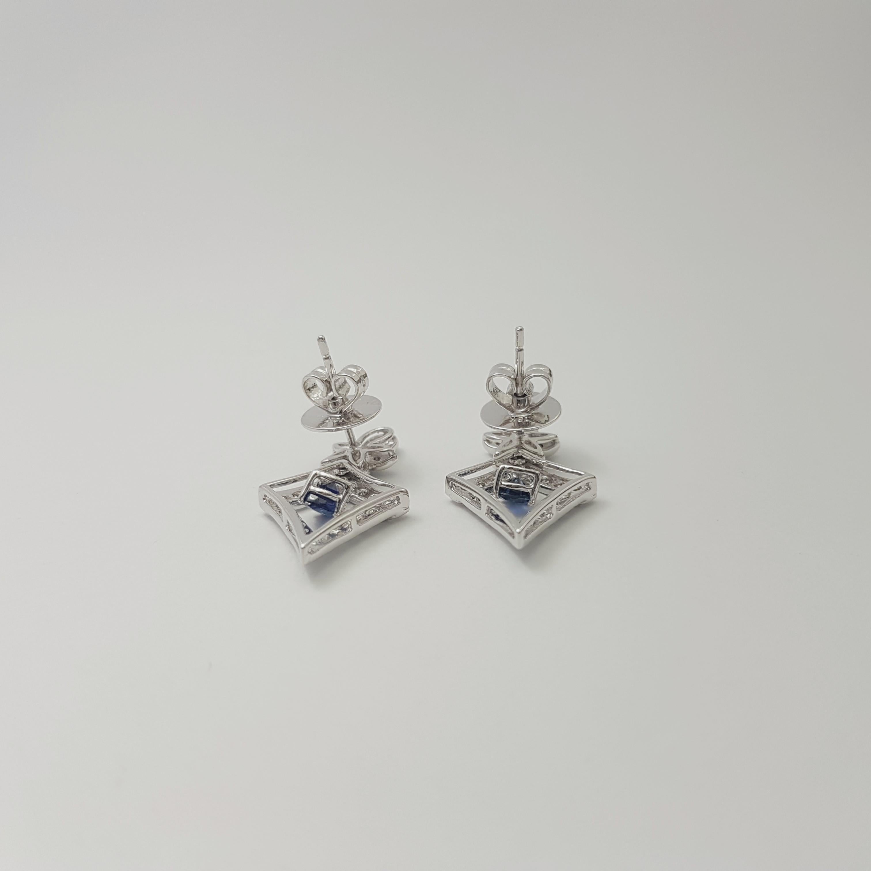 Blauer Saphir und Diamant-Ohrringe in 18 Karat Weißgold gefasst im Angebot 6