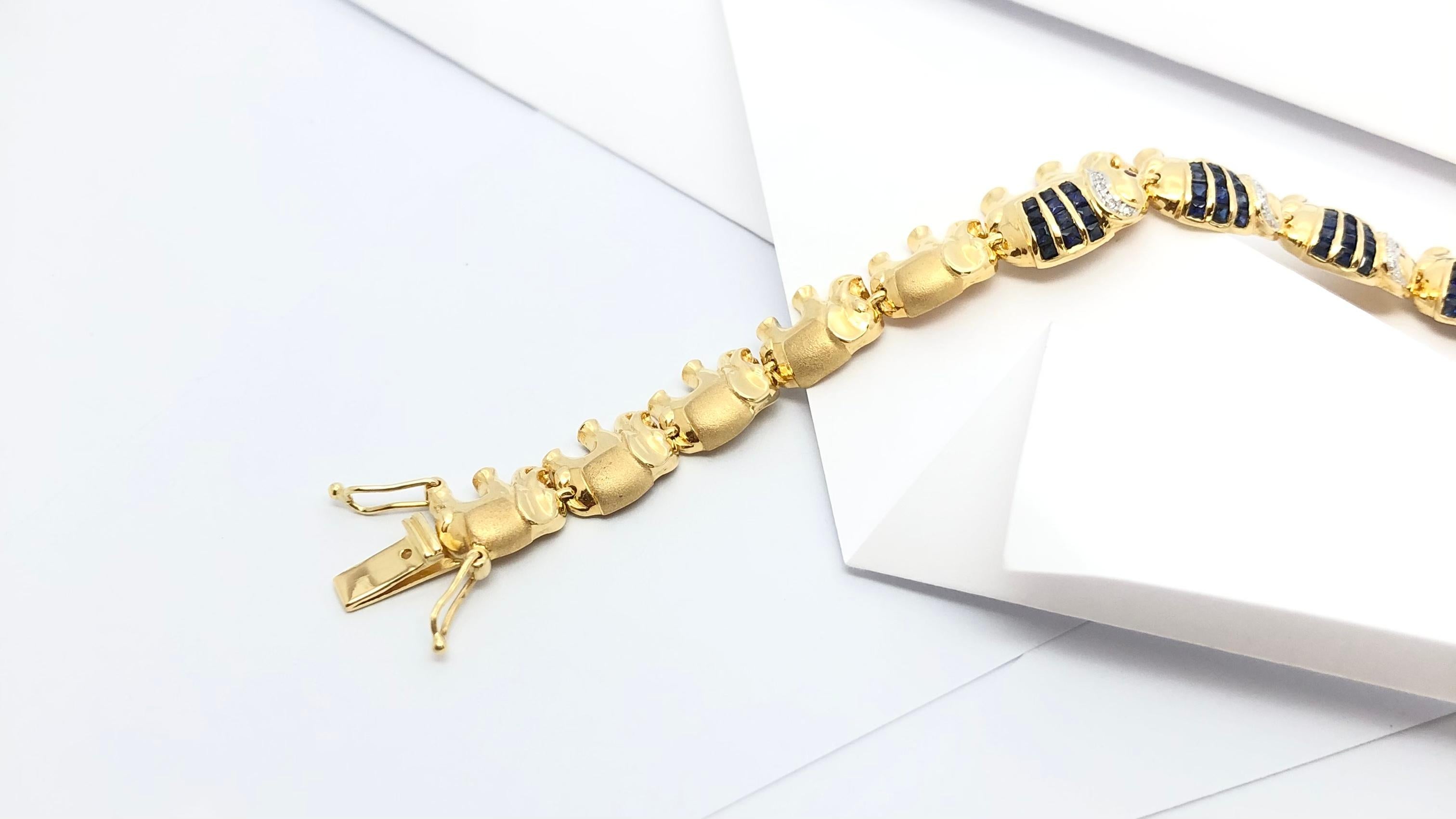 Women's or Men's Blue Sapphire with Diamond Elephant Bracelet Set in 18 Karat Gold Settings For Sale