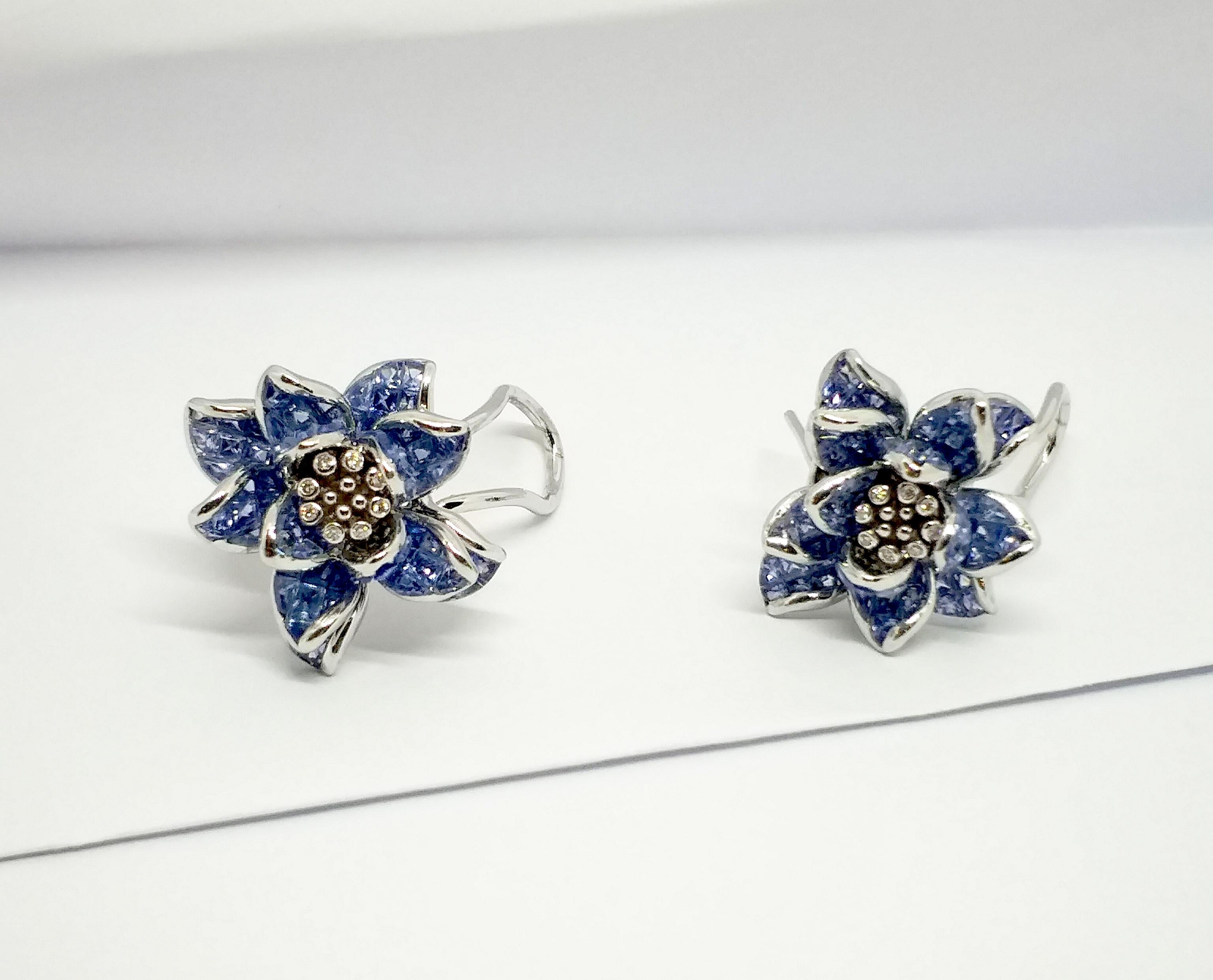 Blue Sapphire with Diamond Flower Earrings set in 18K White Gold Settings For Sale 6