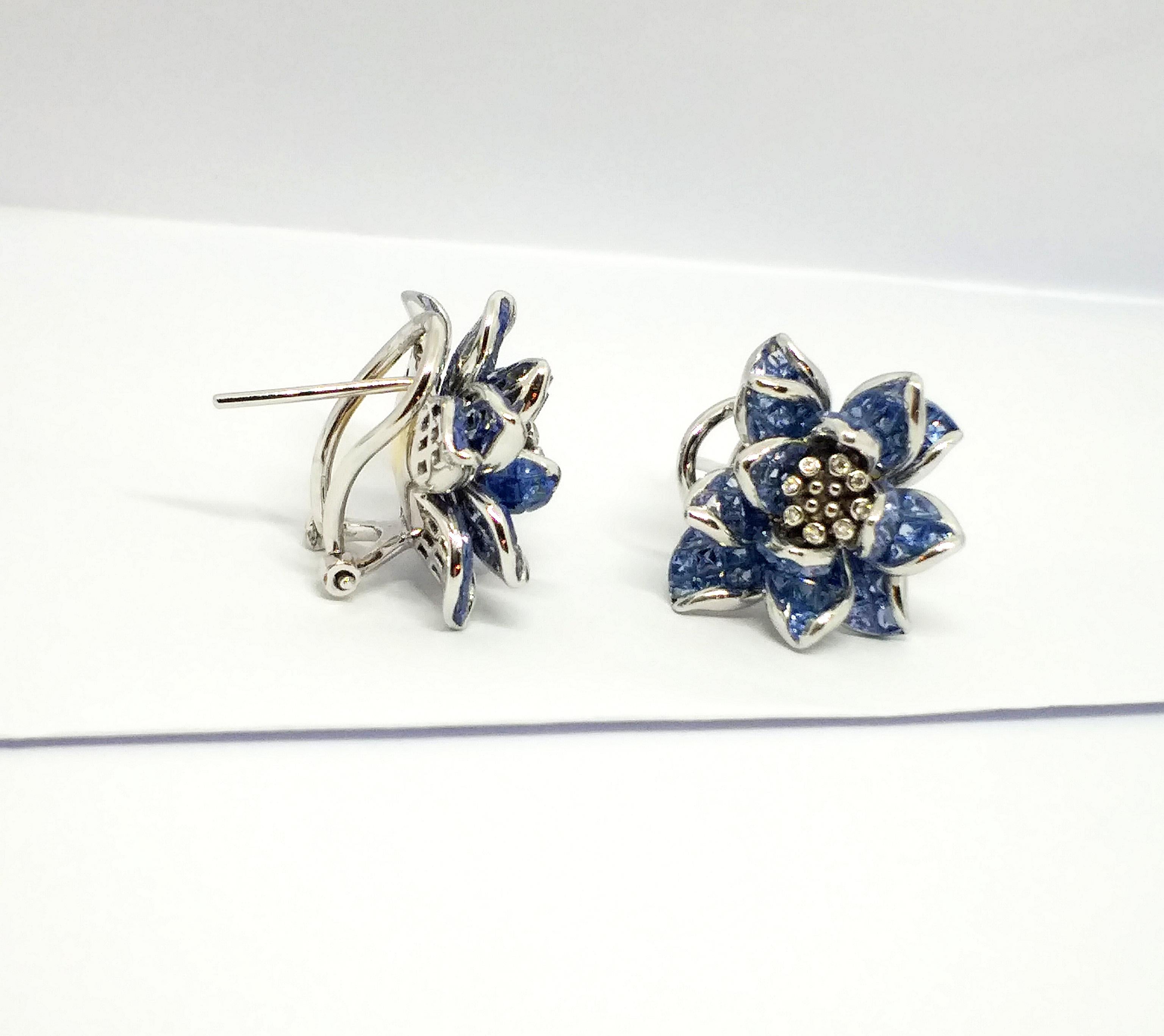 Blue Sapphire with Diamond Flower Earrings set in 18K White Gold Settings For Sale 2
