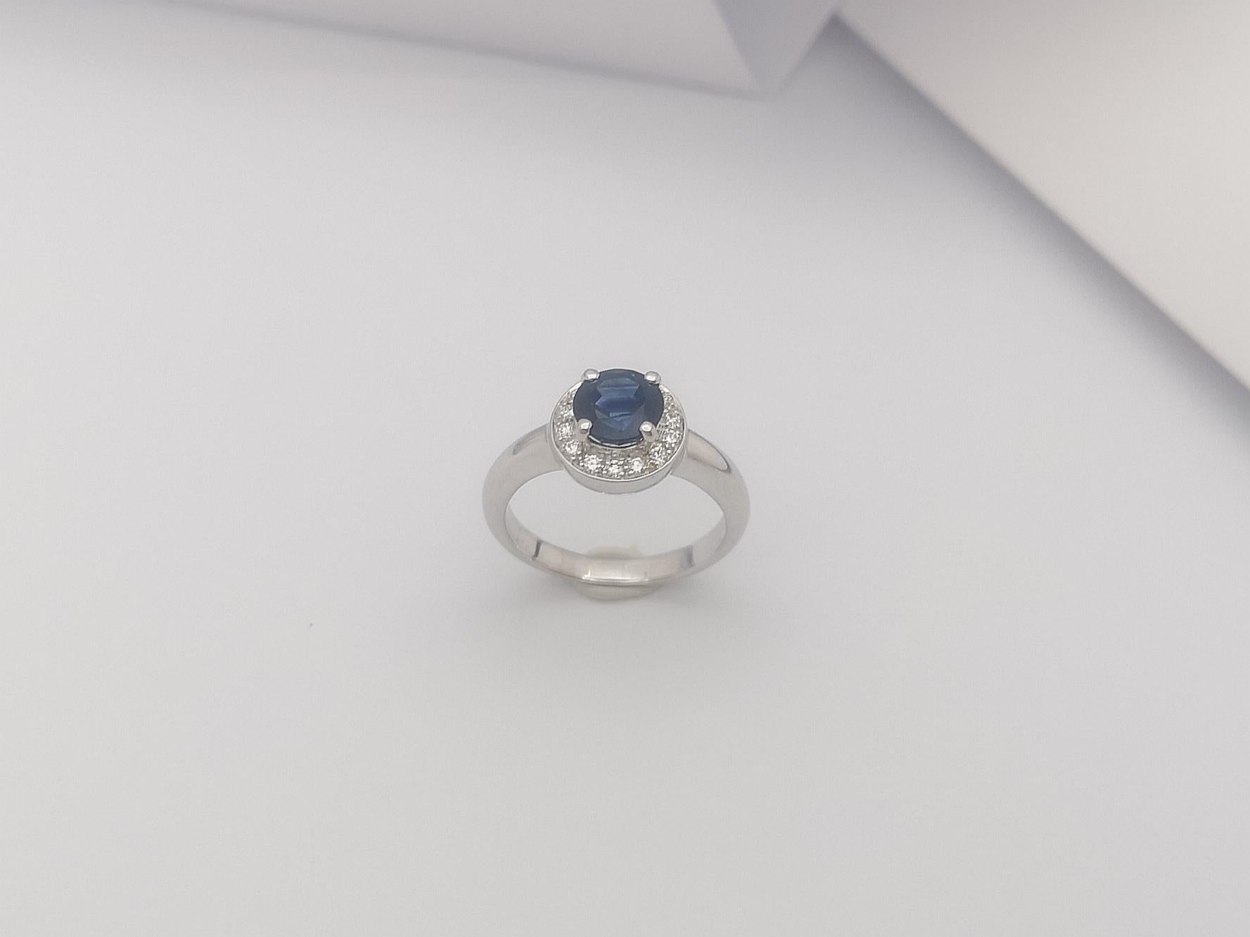 Blue Sapphire with Diamond Halo Ring Set in 18 Karat White Gold Settings For Sale 6