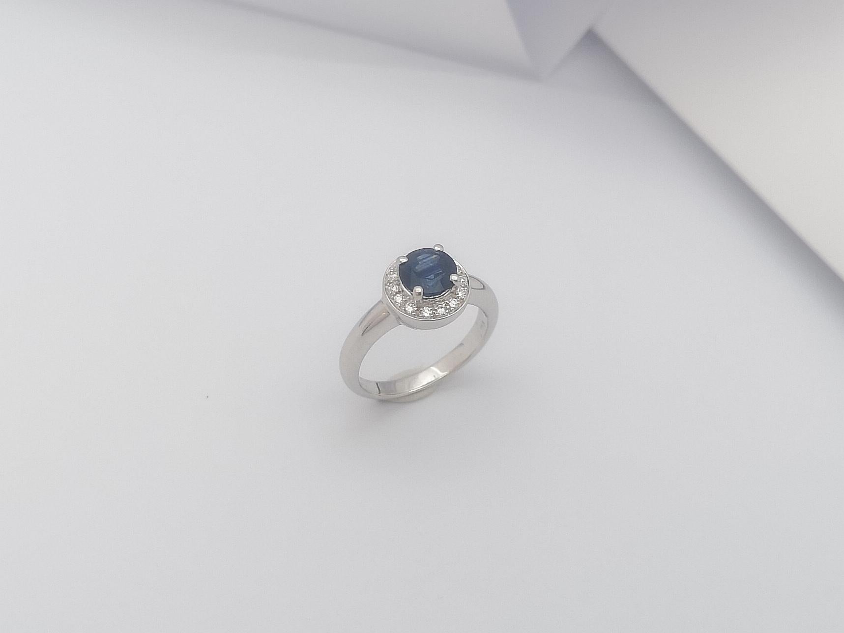 Blue Sapphire with Diamond Halo Ring Set in 18 Karat White Gold Settings For Sale 7