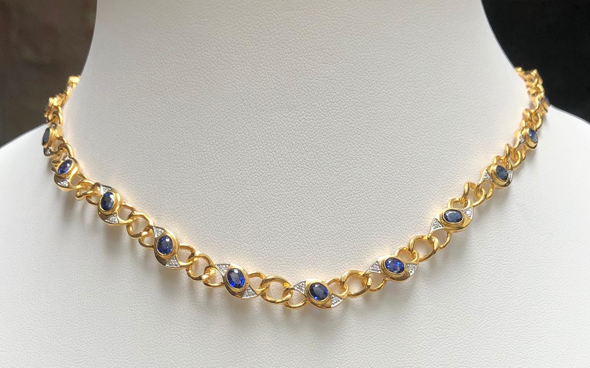 Contemporain Collier en or 18 carats serti d'un saphir bleu et de diamants en vente