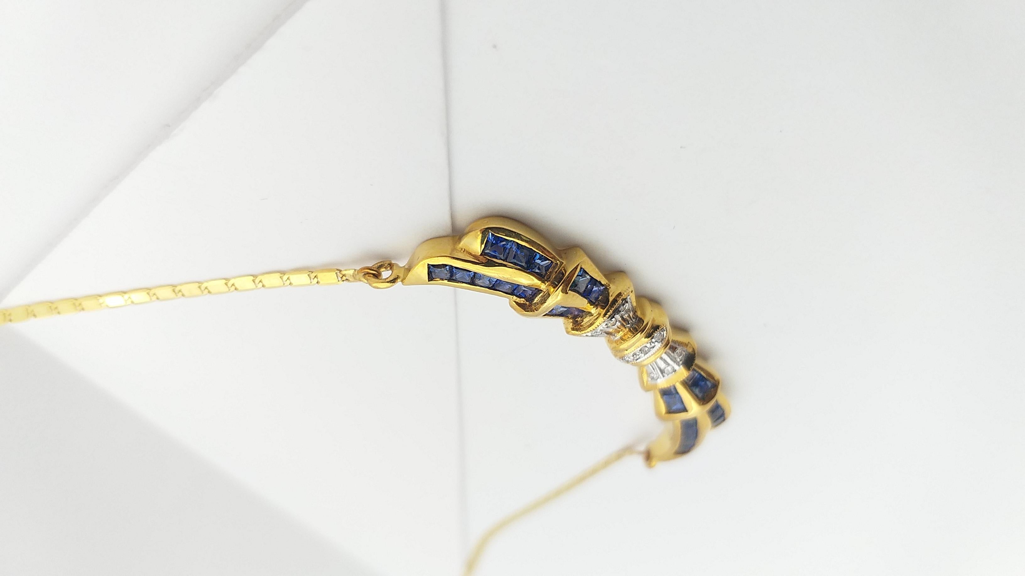 Halskette aus 18 Karat Gold mit blauem Saphir und Diamanten in Fassungen Damen im Angebot