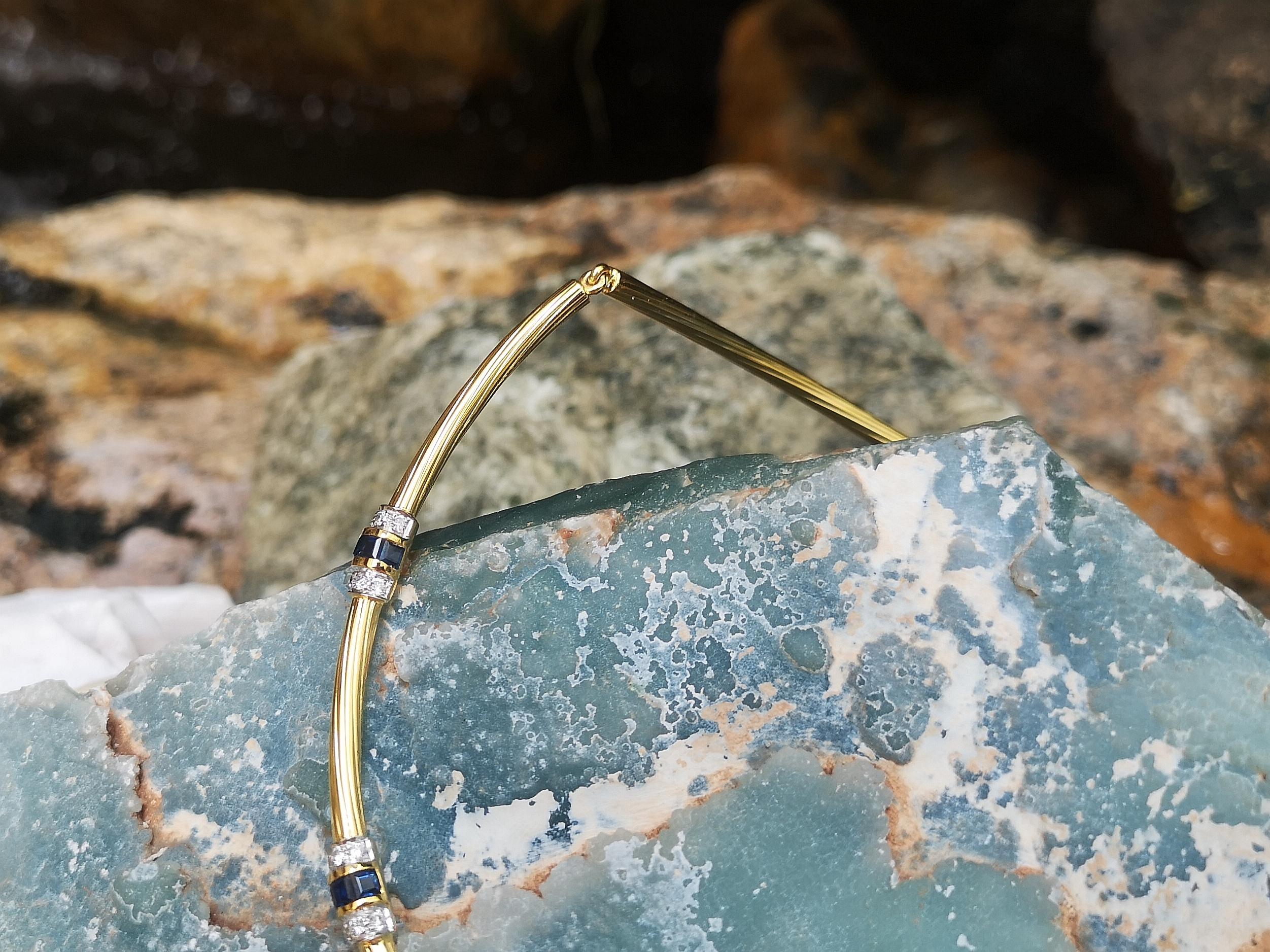 Collier en or 18 carats serti d'un saphir bleu et de diamants en vente 1