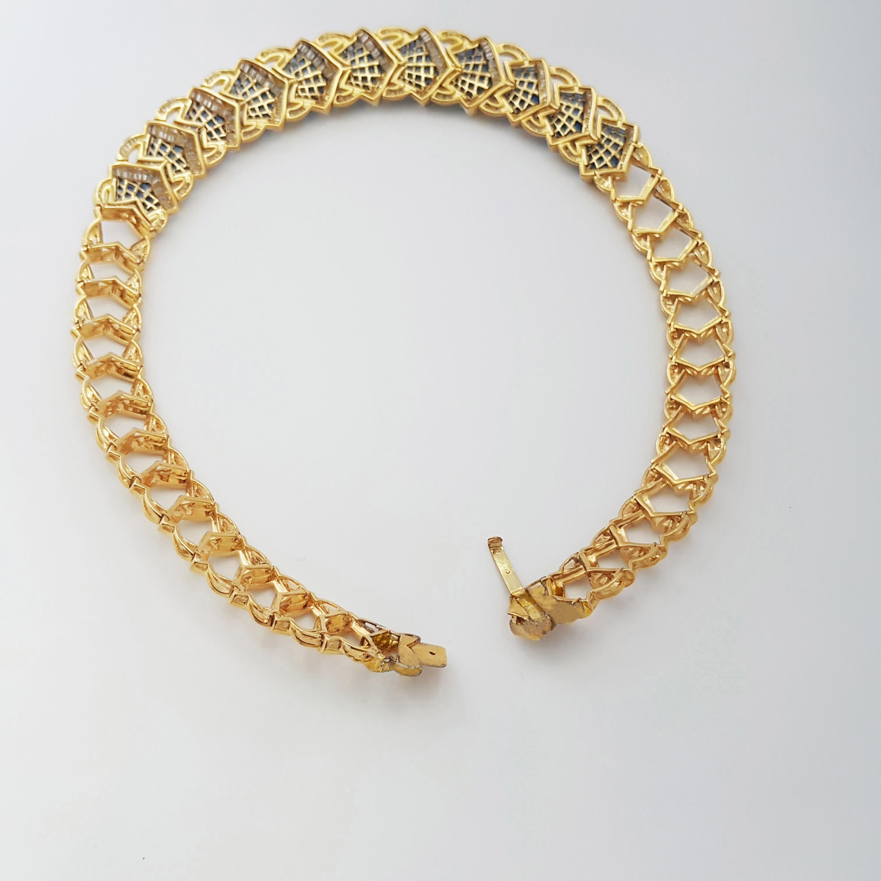 Collier de saphirs bleus et de diamants en or 18 carats en vente 1