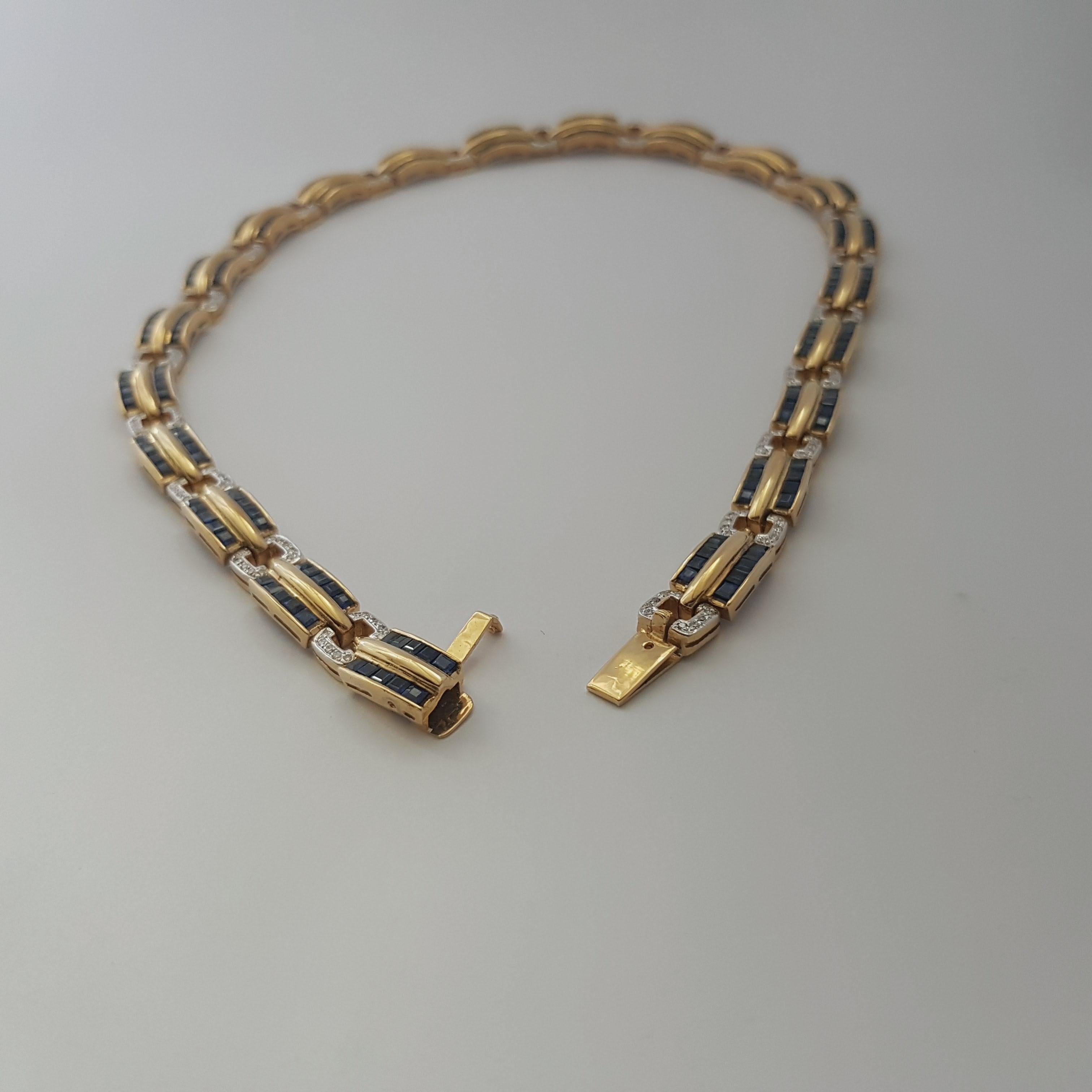 Collier de saphirs bleus et de diamants en or 18 carats en vente 2
