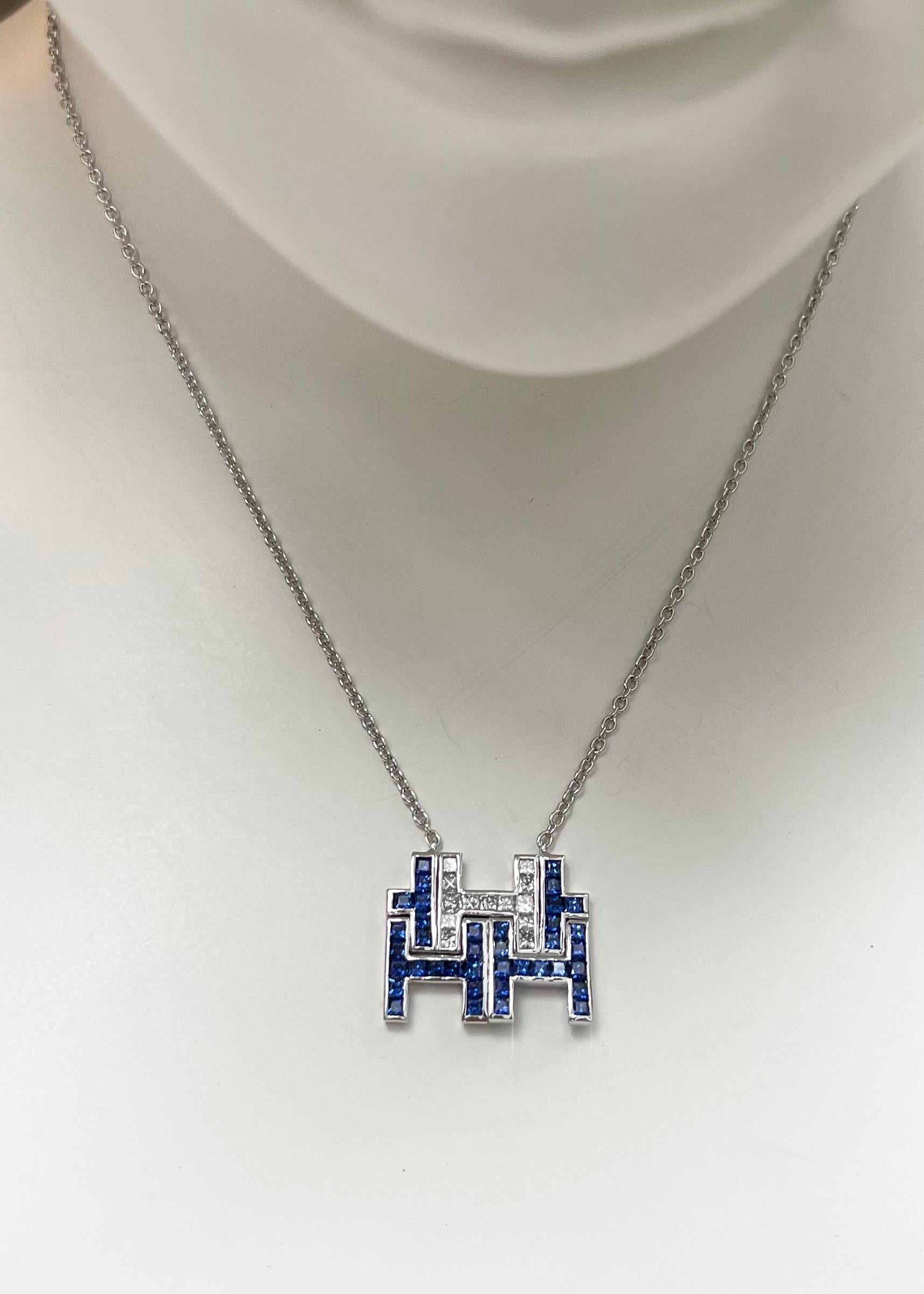 Saphir bleu 2,12 carats et diamant 0,54 carat Collier en or blanc 18 carats

Largeur : 1.8 cm 
Longueur : 40.0 cm
Poids total : 9,37 grammes

