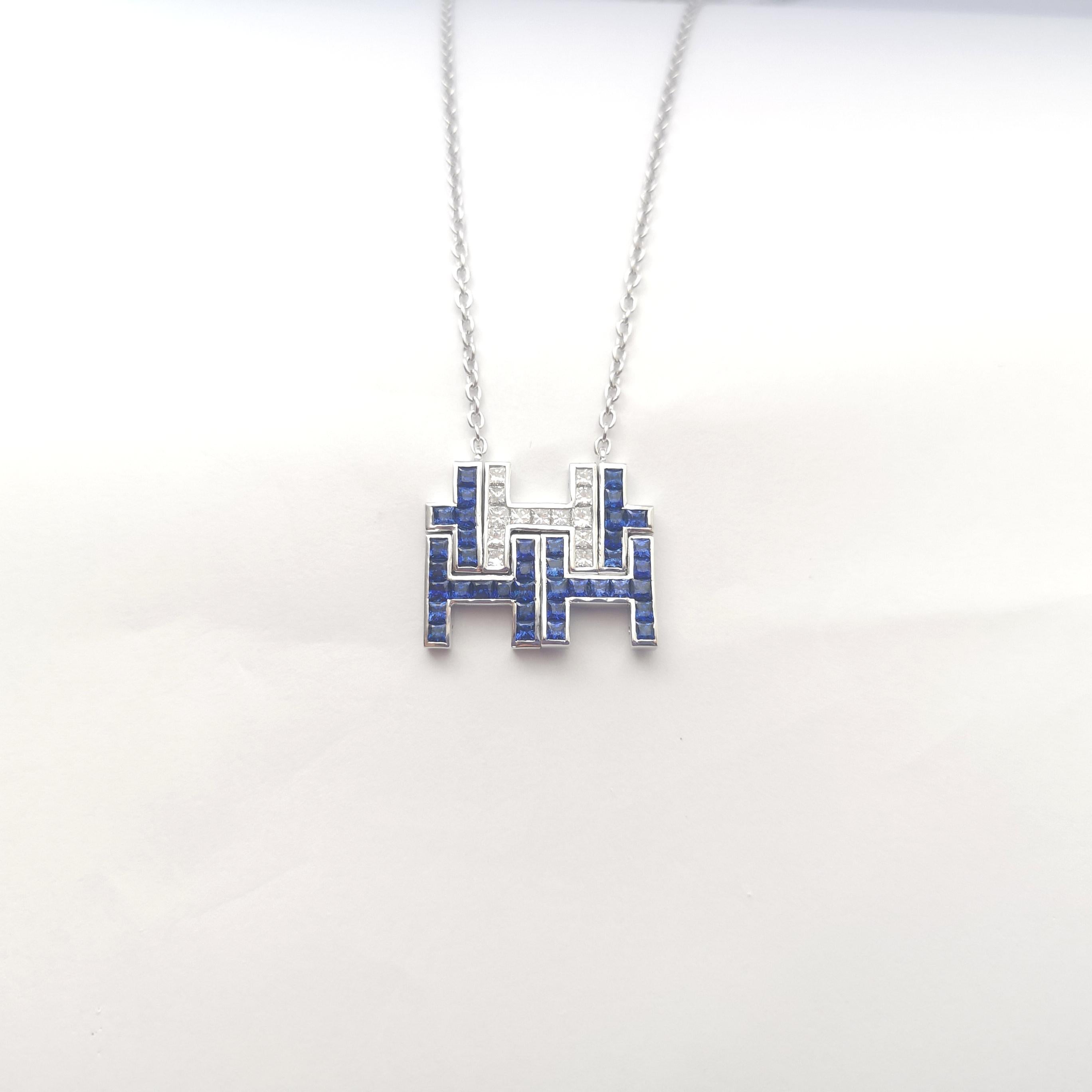 Taille princesse Collier de saphirs bleus et de diamants en or blanc 18 carats en vente