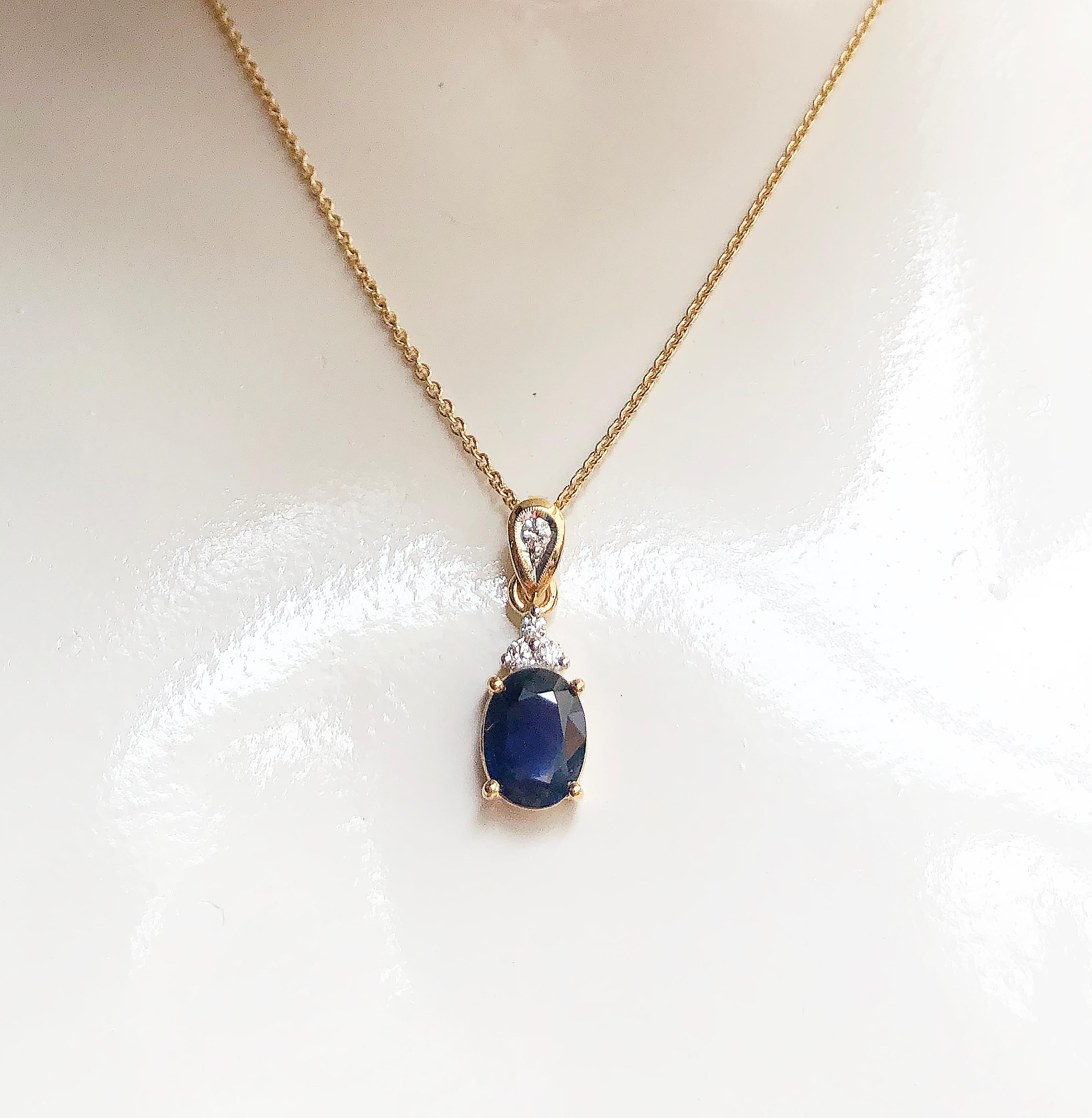 Blue Sapphire 2.39 carats with Diamond 0.13 carat Pendant set in 18 Karat Gold Settings
(chain not included)

Width:  0.8 cm 
Length: 2.2 cm
Total Weight: 2.94 grams

