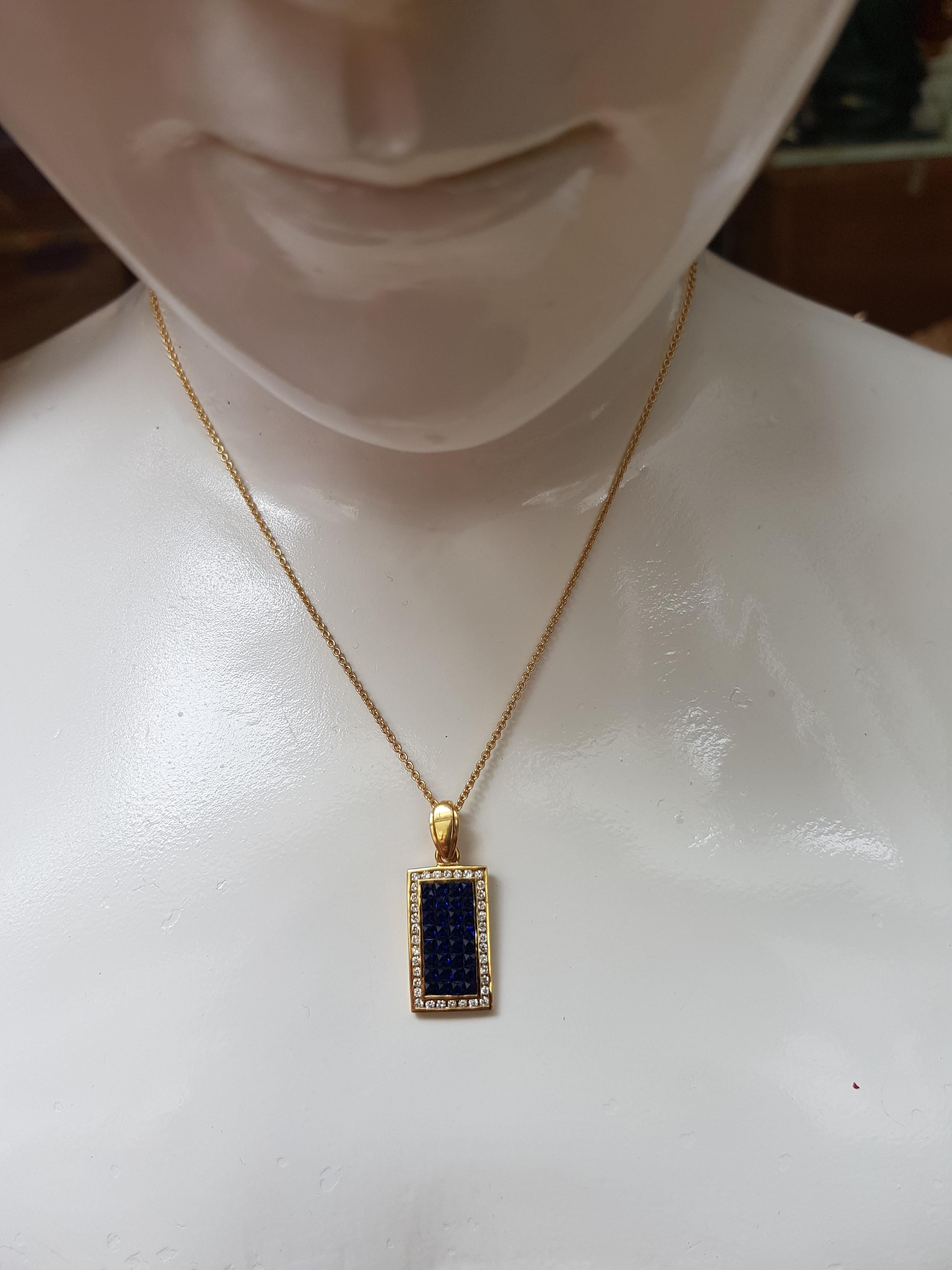 Blue Sapphire with Diamond Pendant Set in 18 Karat Gold Settings For Sale 2