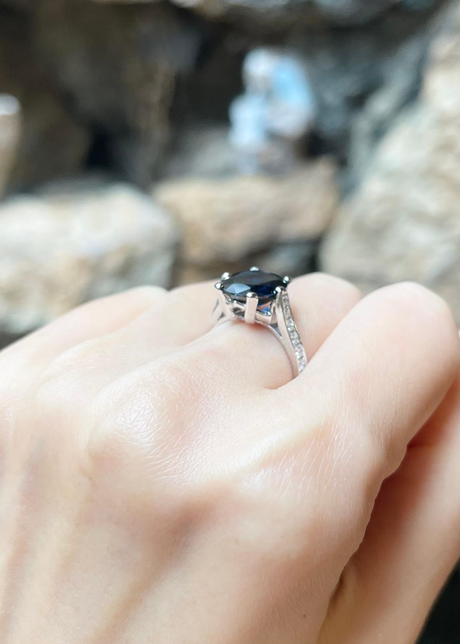 Blue Sapphire with Diamond Ring in 18K White Gold Setting For Sale 1
