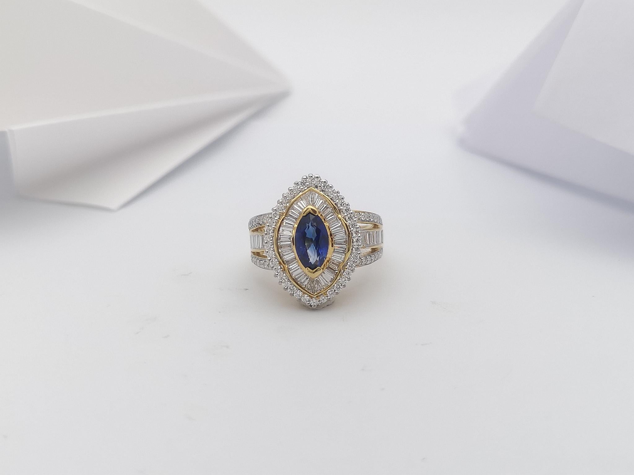 Blue Sapphire with Diamond Ring set in 18 Karat Gold Set For Sale 10