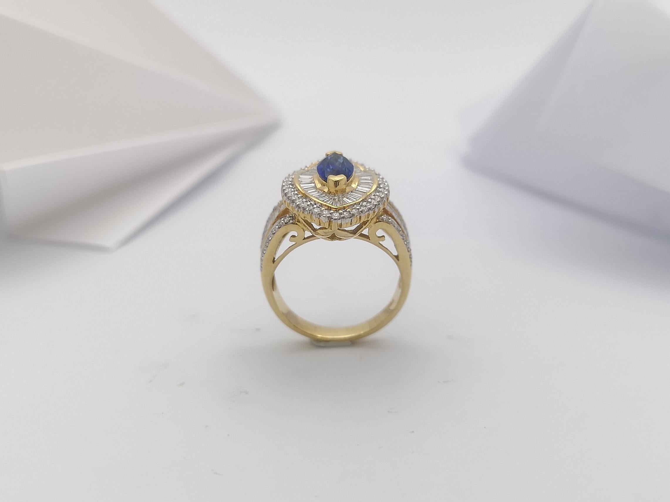 Blue Sapphire with Diamond Ring set in 18 Karat Gold Set For Sale 13