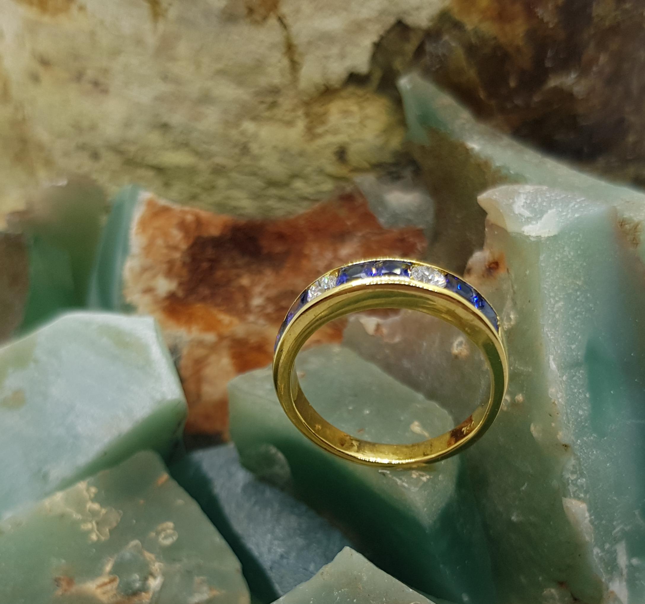 Blue Sapphire with Diamond Ring Set in 18 Karat Gold Settings For Sale 1