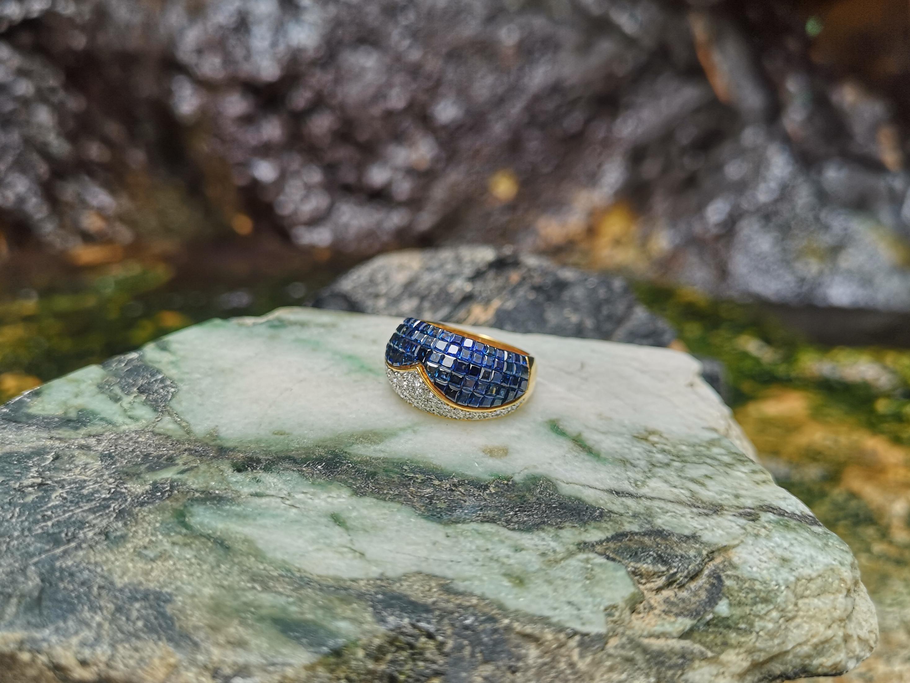 Blue Sapphire with Diamond Ring Set in 18 Karat Gold Settings For Sale 4