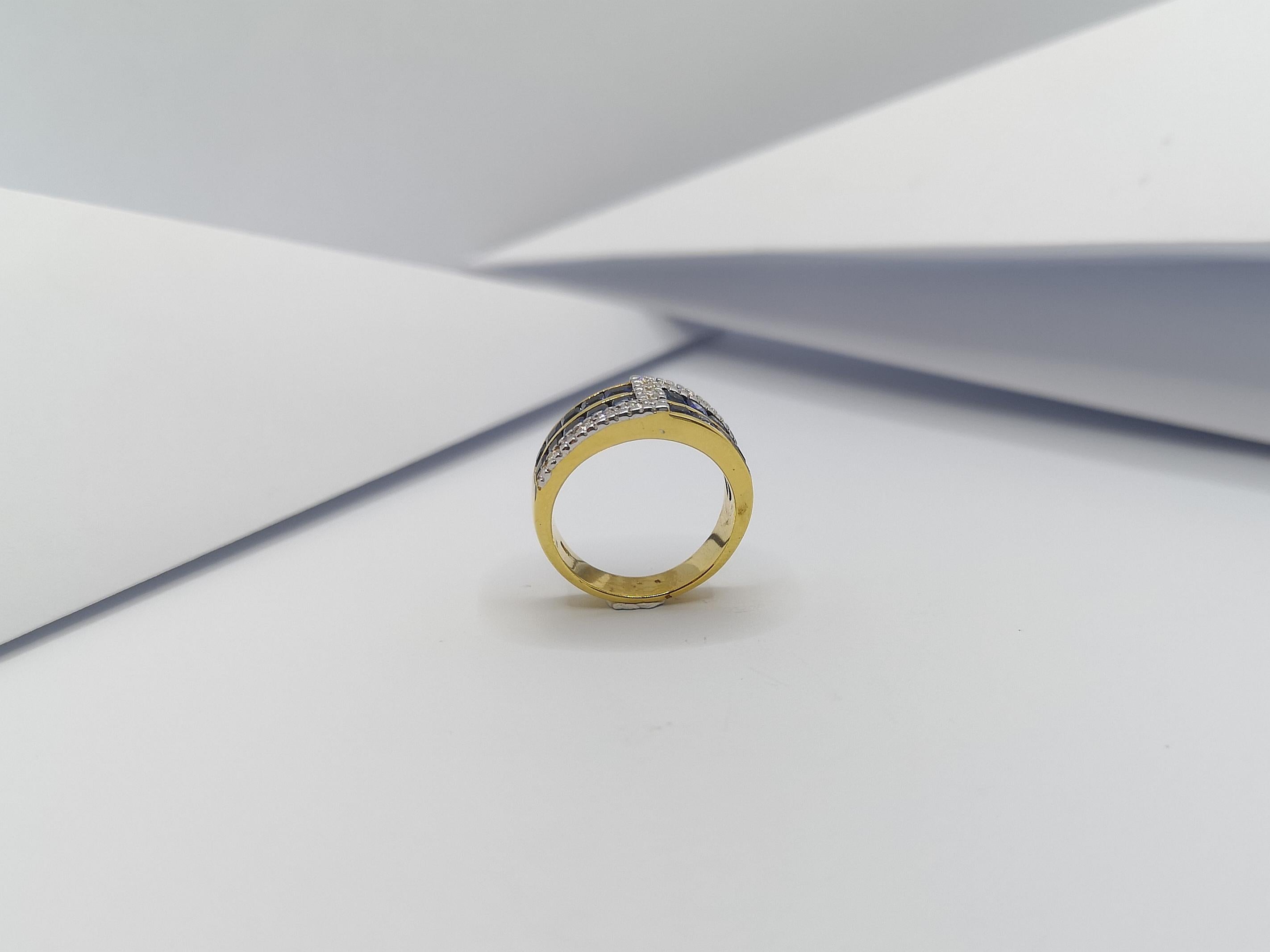 Blue Sapphire with Diamond Ring Set in 18 Karat Gold Settings For Sale 4