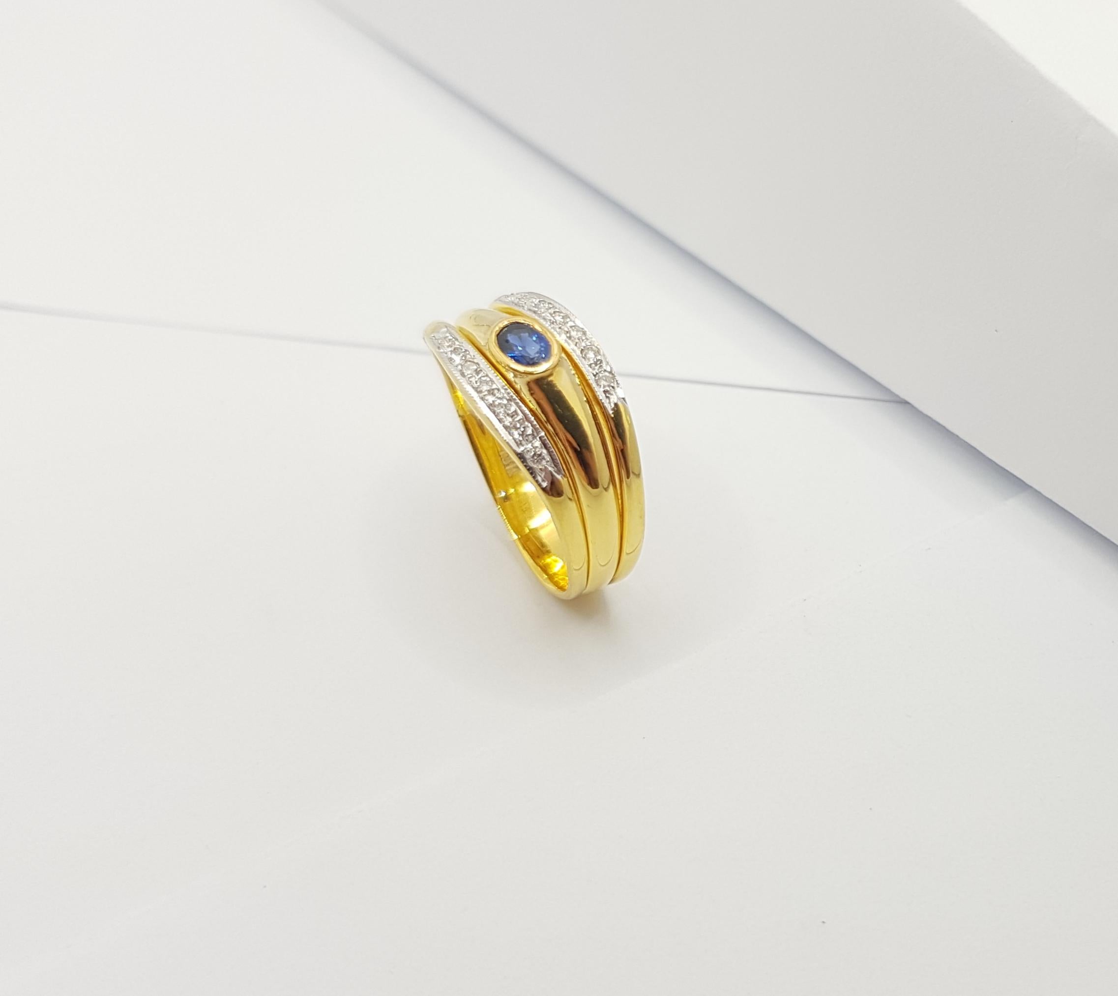 Blue Sapphire with Diamond Ring Set in 18 Karat Gold Settings For Sale 1