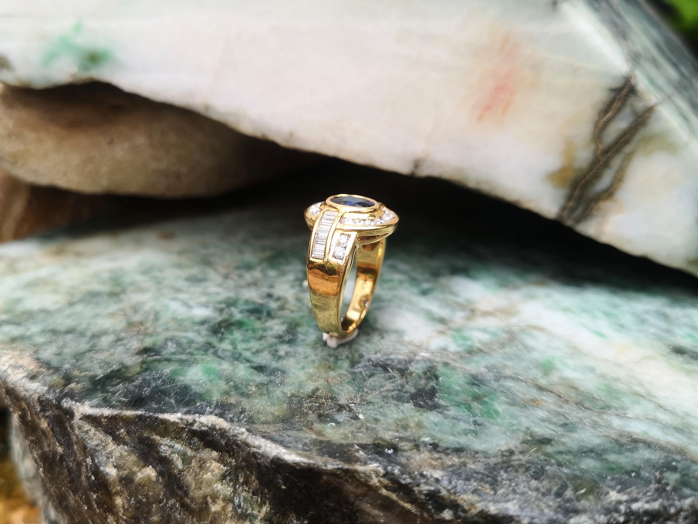 Blauer Saphir mit Diamantring aus 18 Karat Gold in Fassungen im Angebot 5