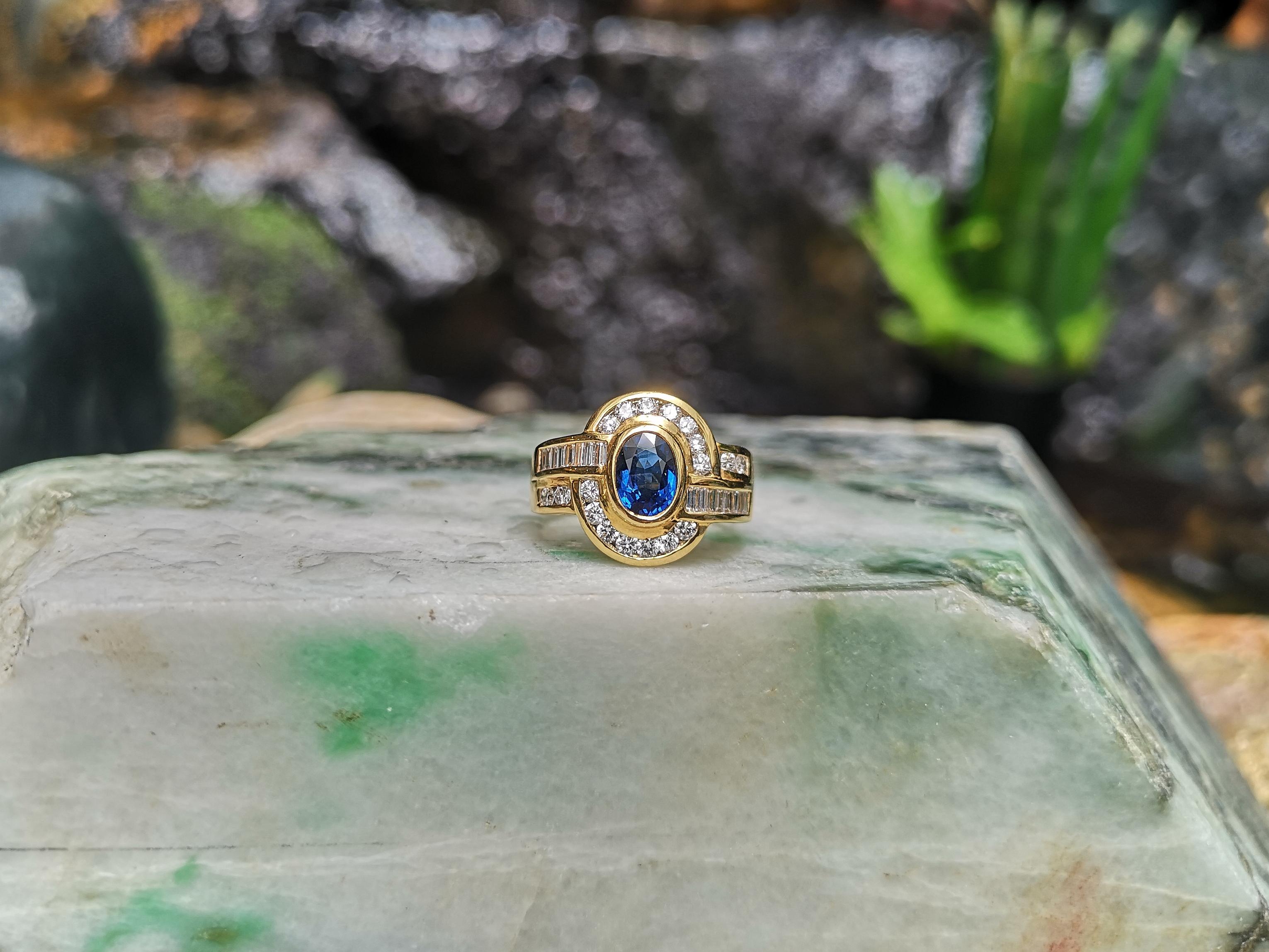 Blauer Saphir mit Diamantring aus 18 Karat Gold in Fassungen im Angebot 6