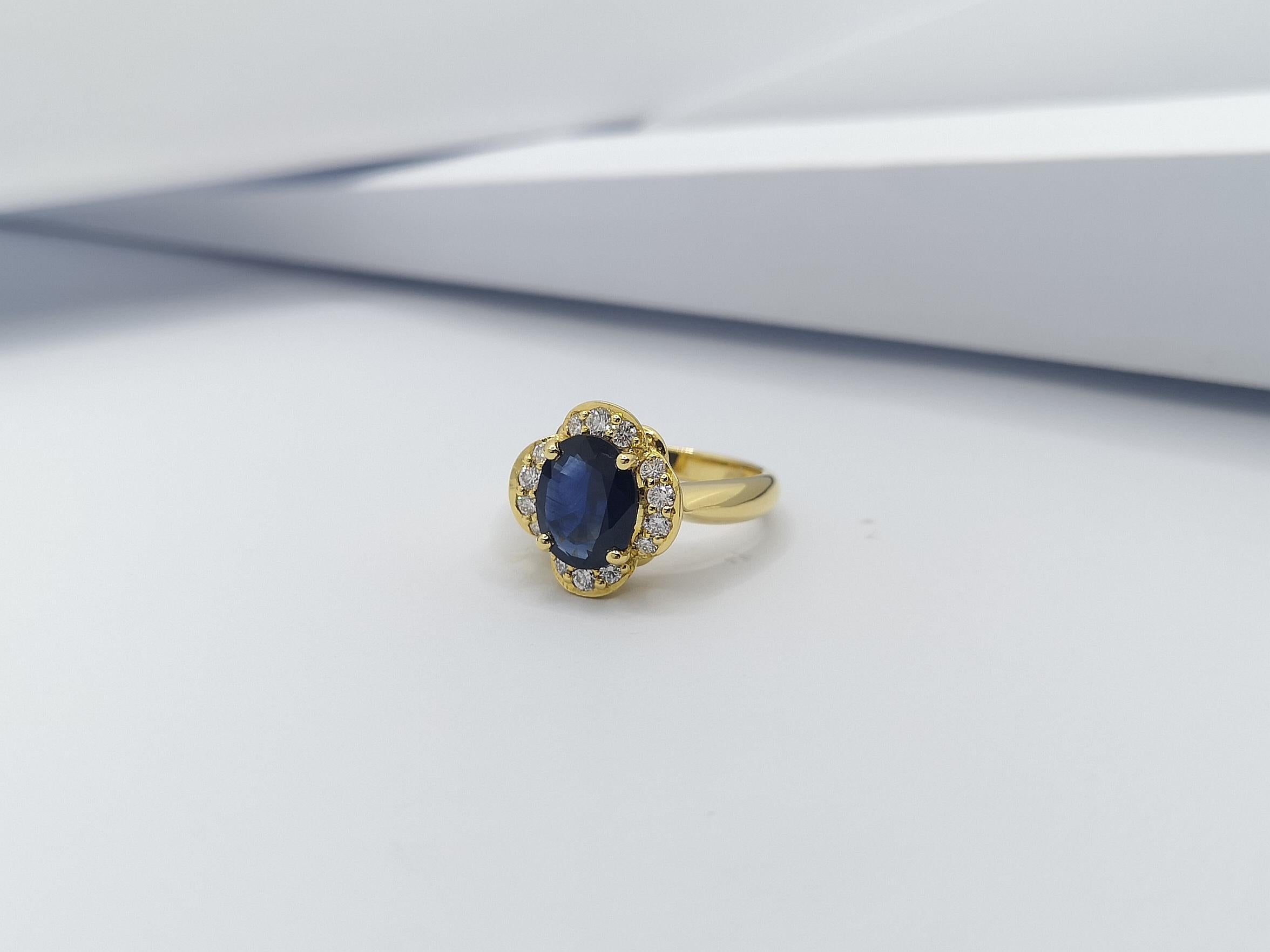 Blauer Saphir mit Diamantring aus 18 Karat Gold in Fassungen im Angebot 7